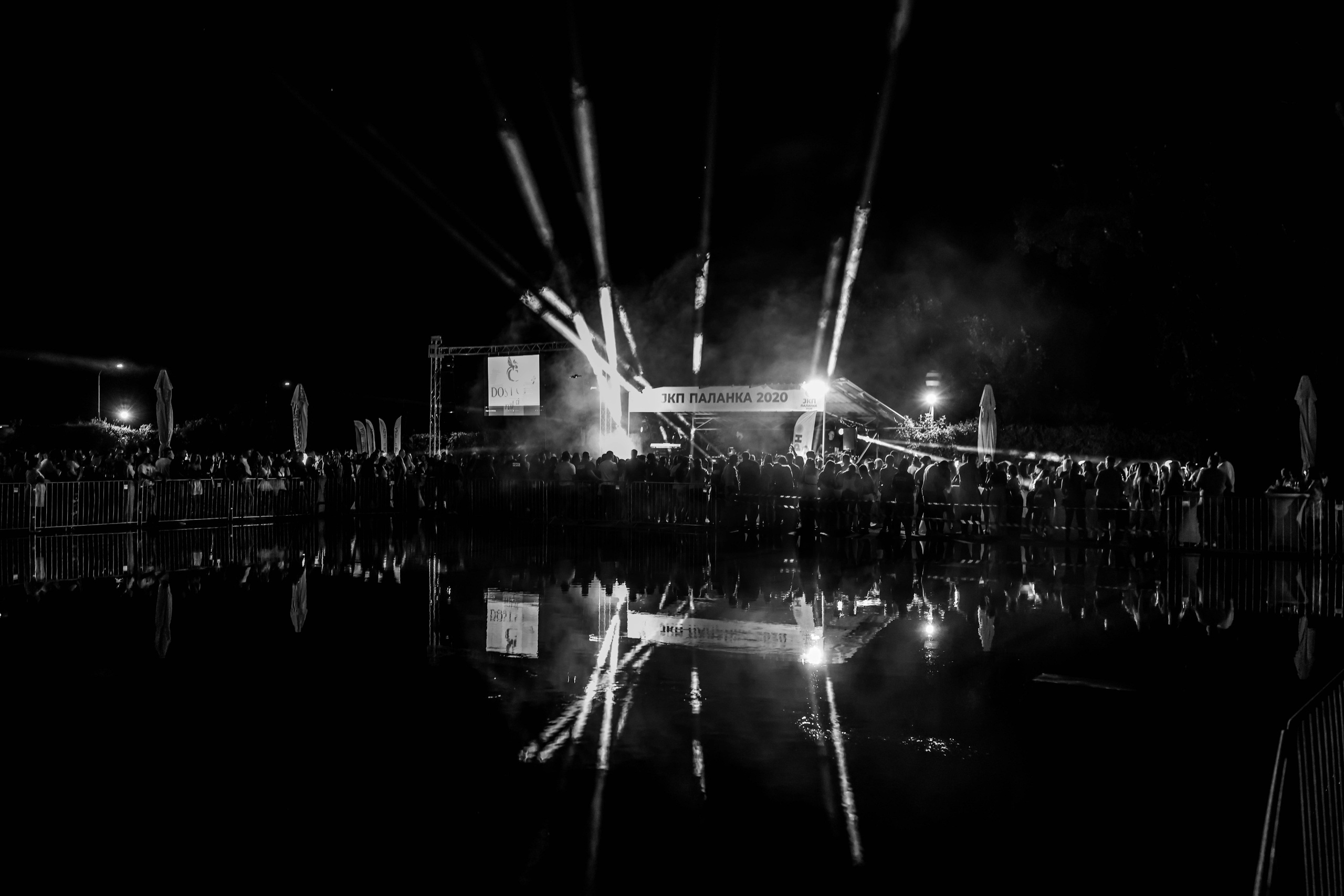 Koncert Dženana Lončarevića. Foto Simic Jagodina