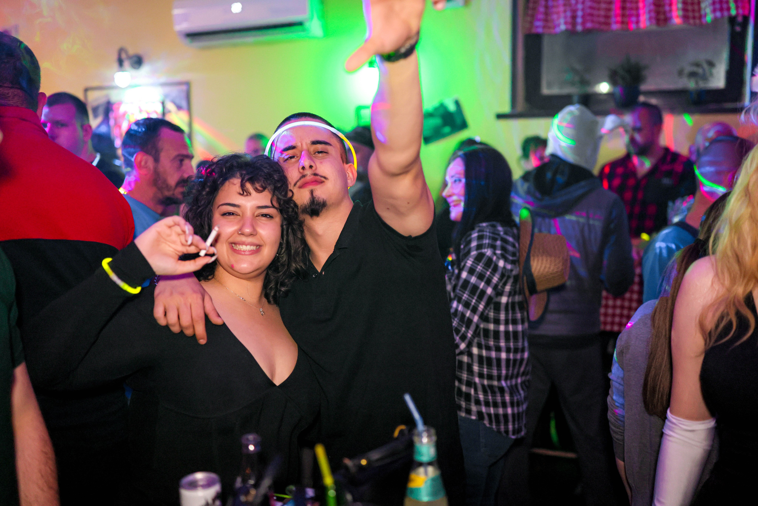 Maskenbal — Kafana Gradska Biblioteka Jagodina. Foto Simic Jagodina