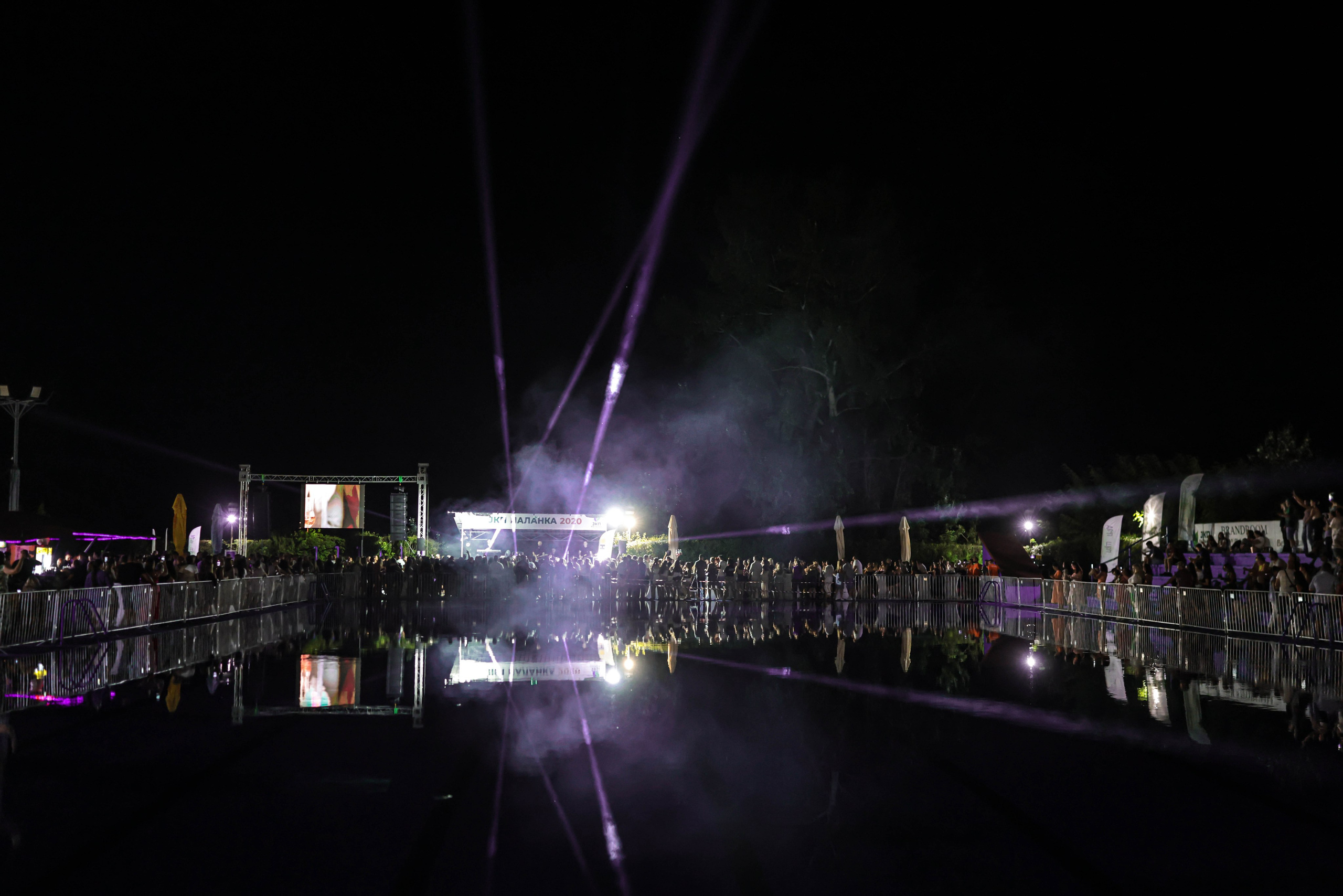 Koncert Dženana Lončarevića. Foto Simic Jagodina