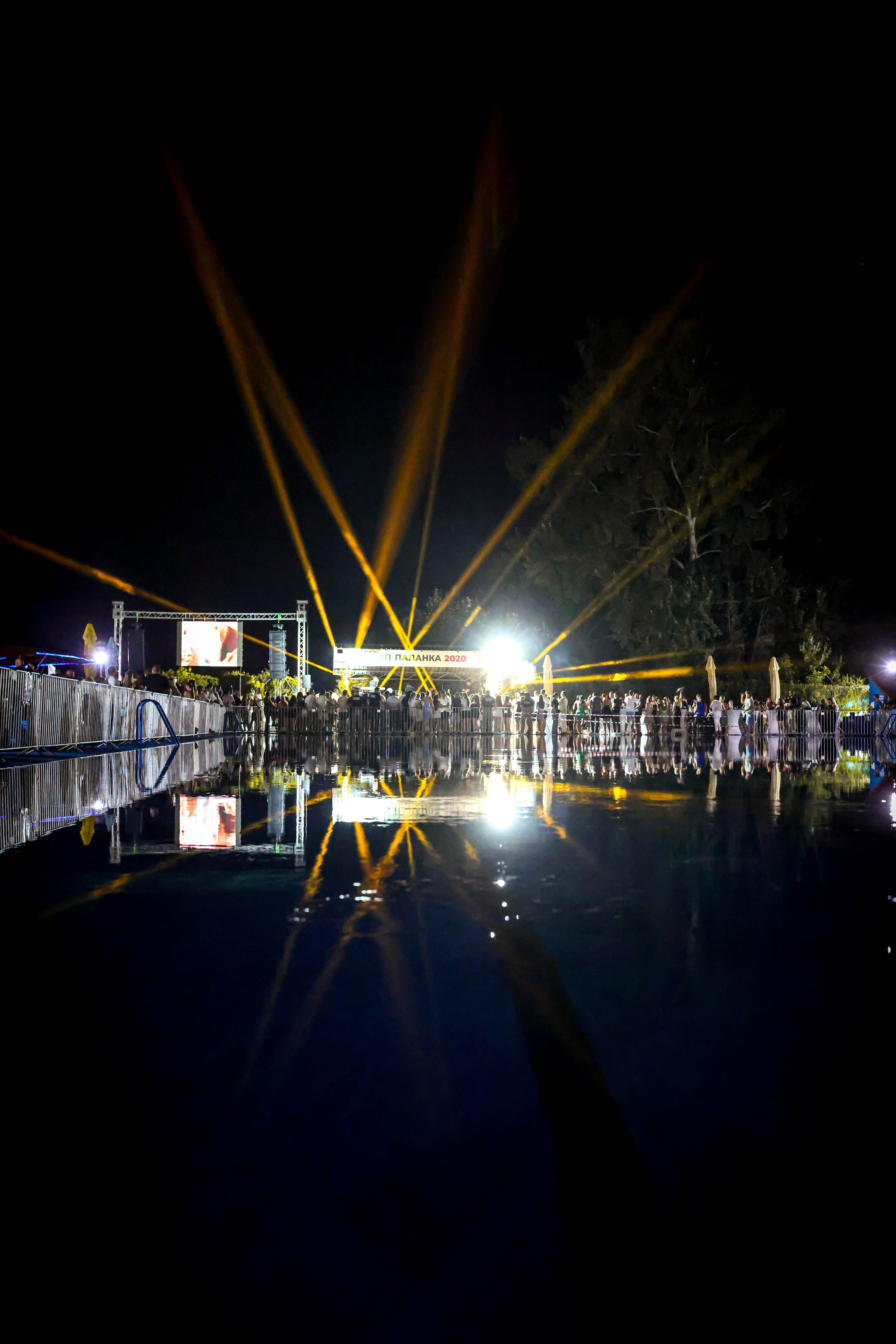 Koncert Dženana Lončarevića. Foto Simic Jagodina