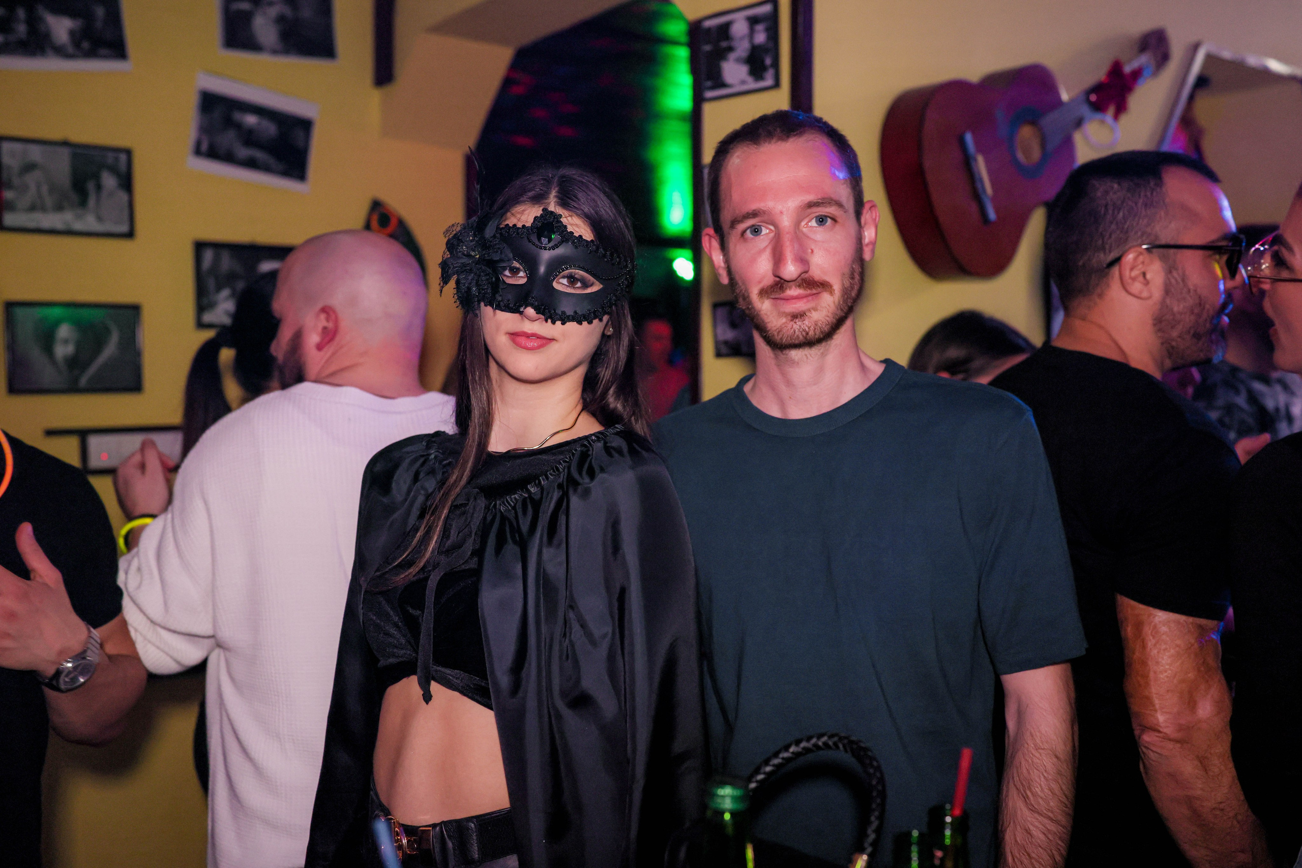 Maskenbal — Kafana Gradska Biblioteka Jagodina. Foto Simic Jagodina