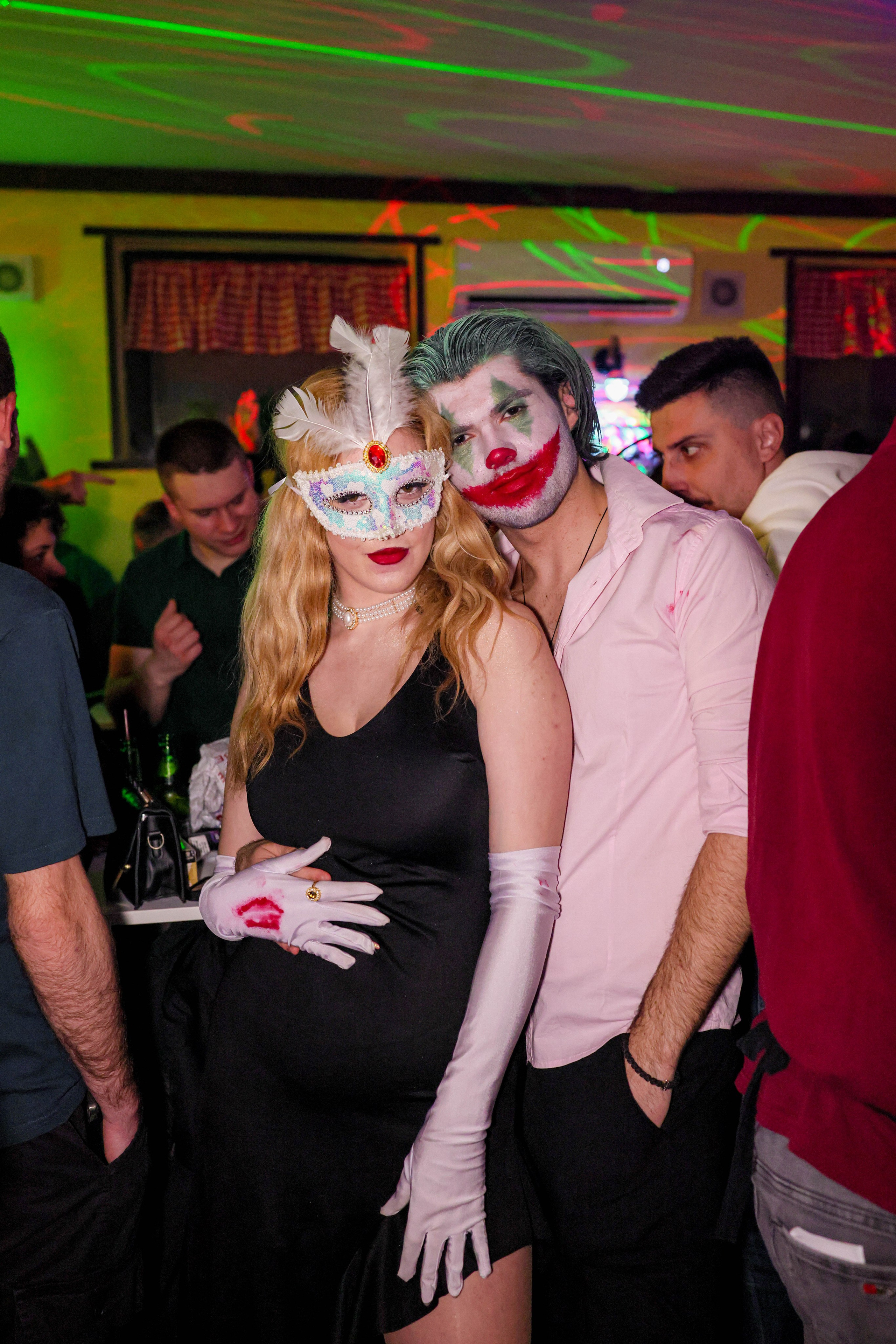 Maskenbal — Kafana Gradska Biblioteka Jagodina. Foto Simic Jagodina