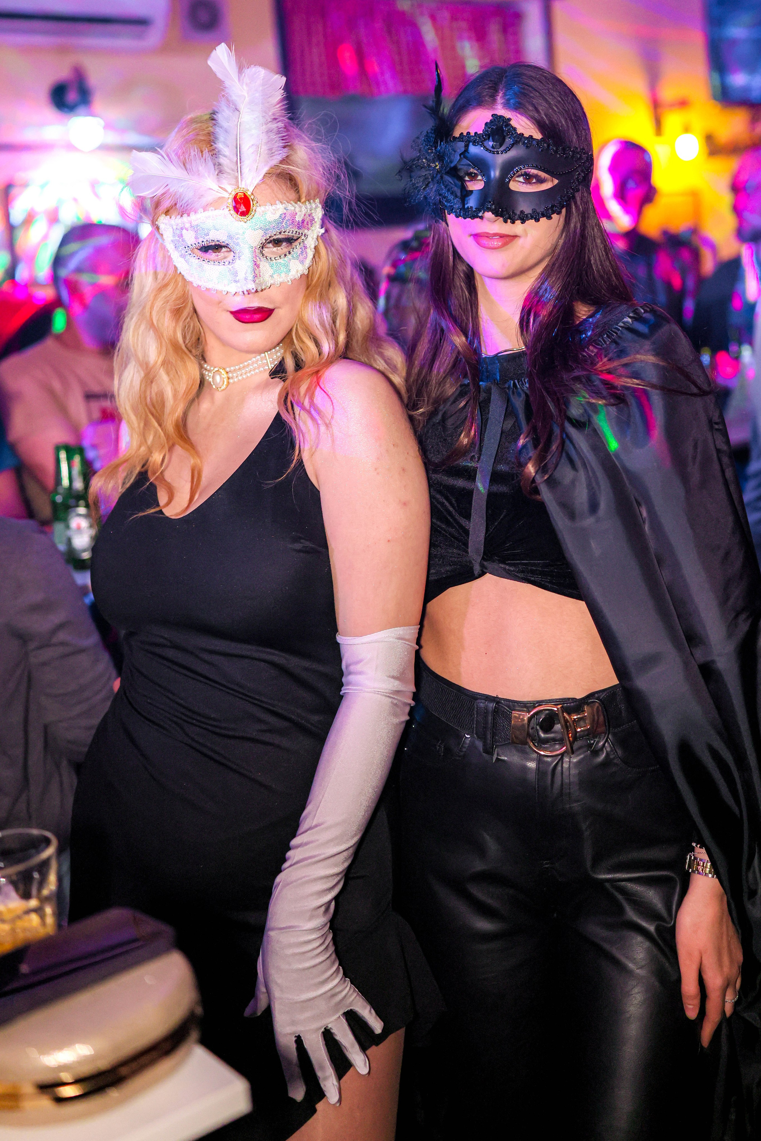 Maskenbal — Kafana Gradska Biblioteka Jagodina. Foto Simic Jagodina