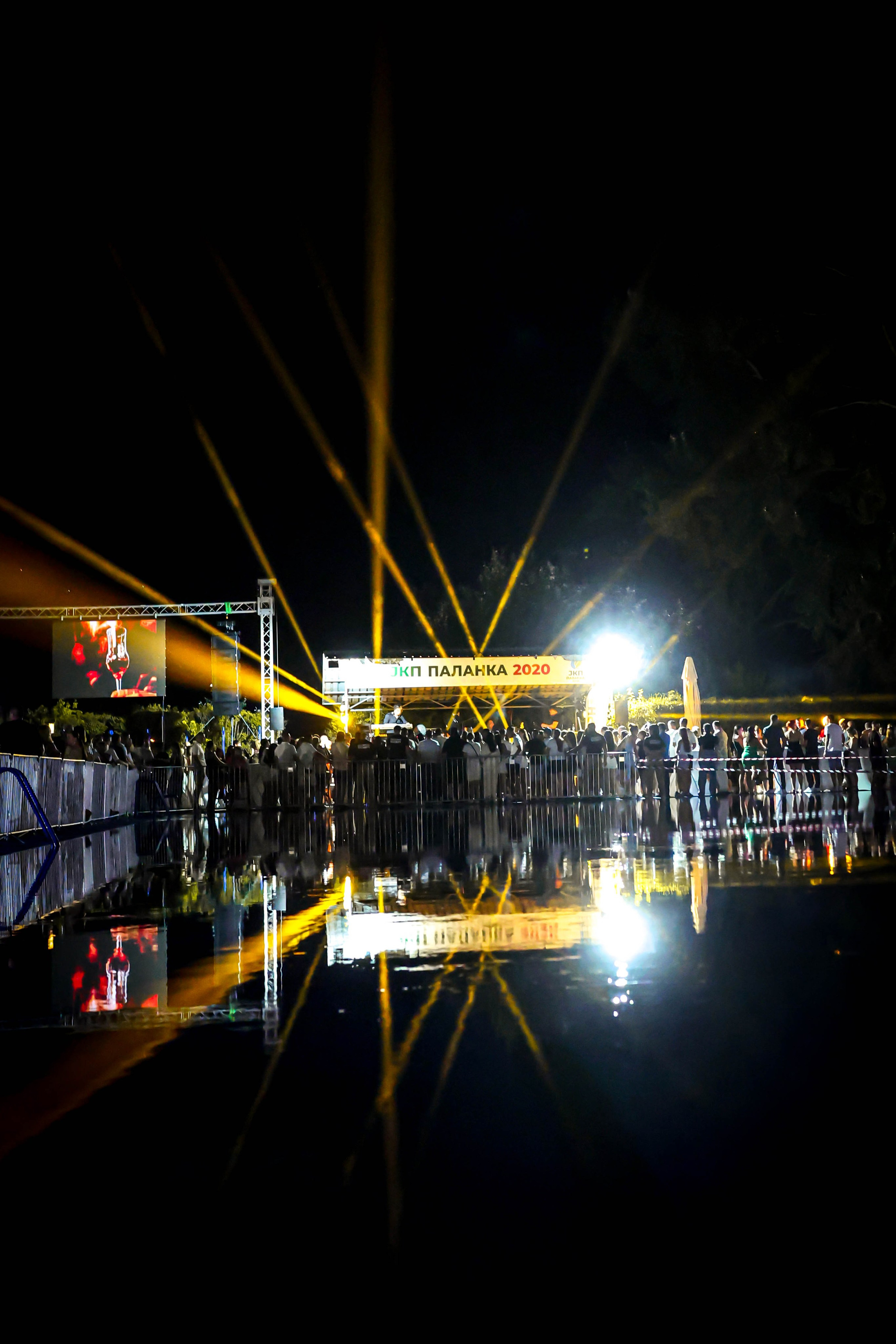 Koncert Dženana Lončarevića. Foto Simic Jagodina