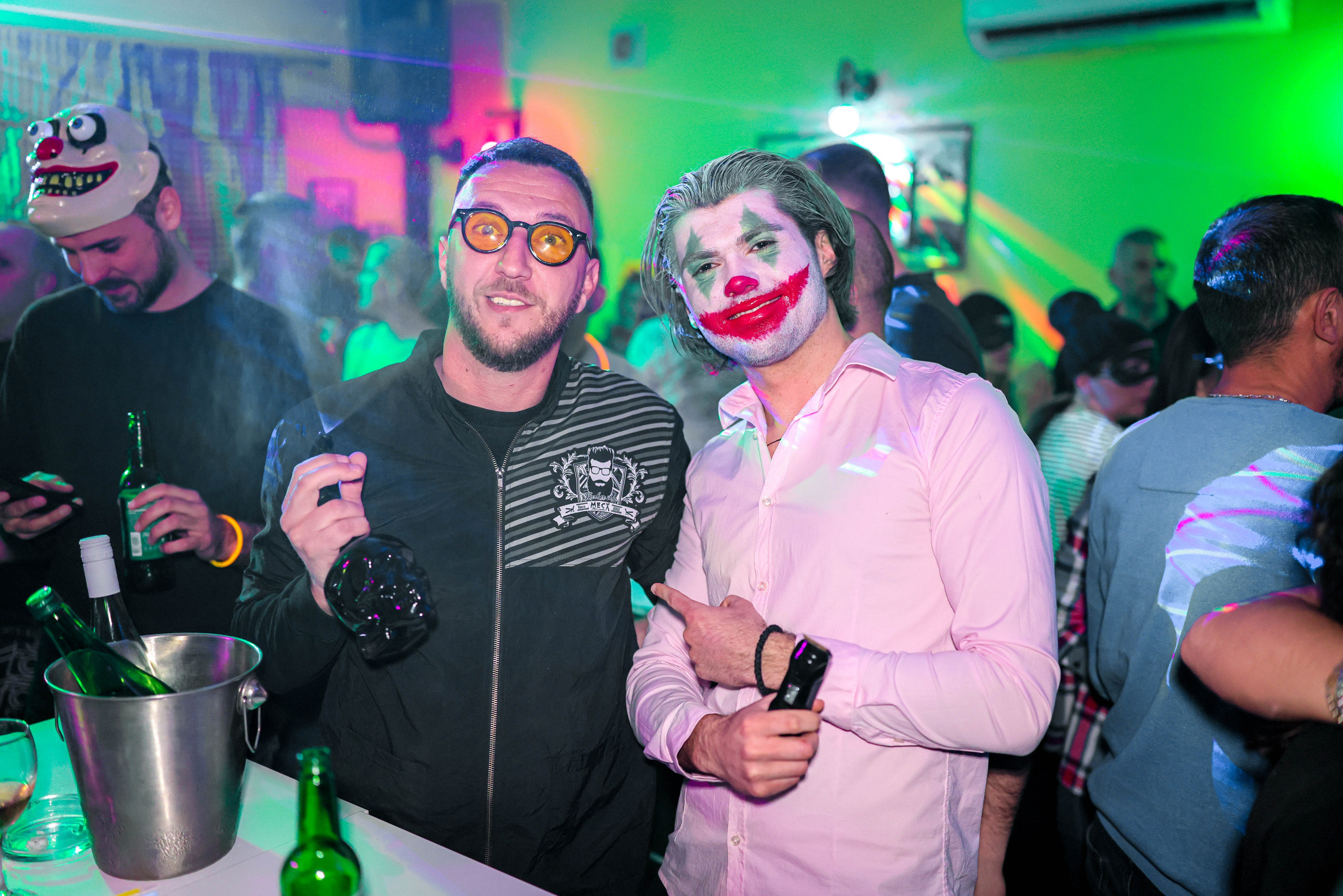 Maskenbal — Kafana Gradska Biblioteka Jagodina. Foto Simic Jagodina