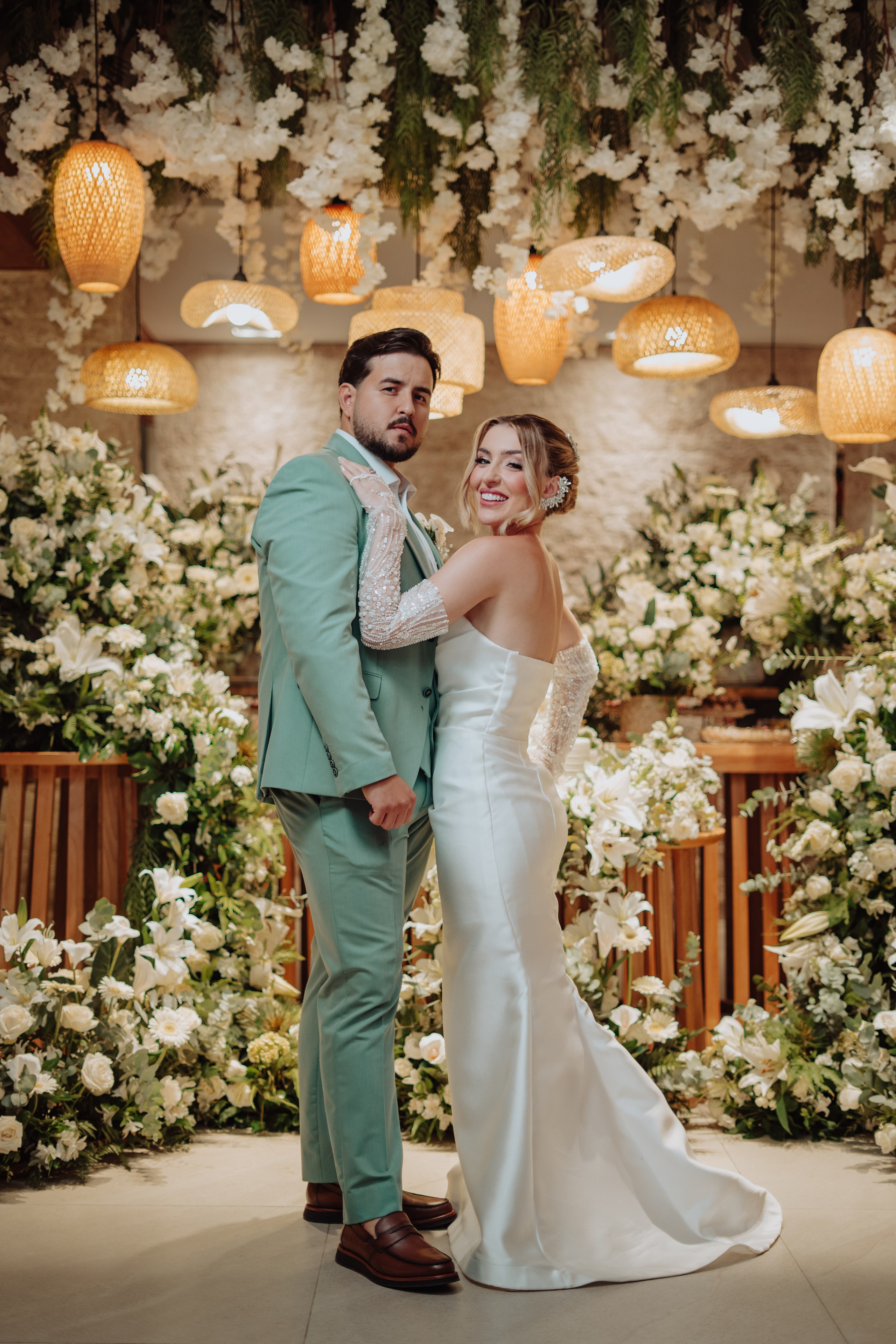 Leticia & Armado. O Casal Dos Noivos