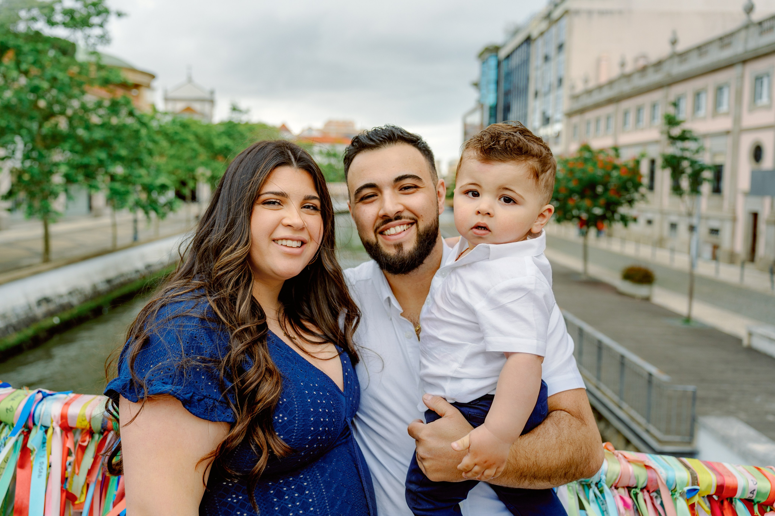 FAMILY PHOTO SHOOT IN AVEIRO. Photo and video shoots, photo tours in Portugal — WePortugal