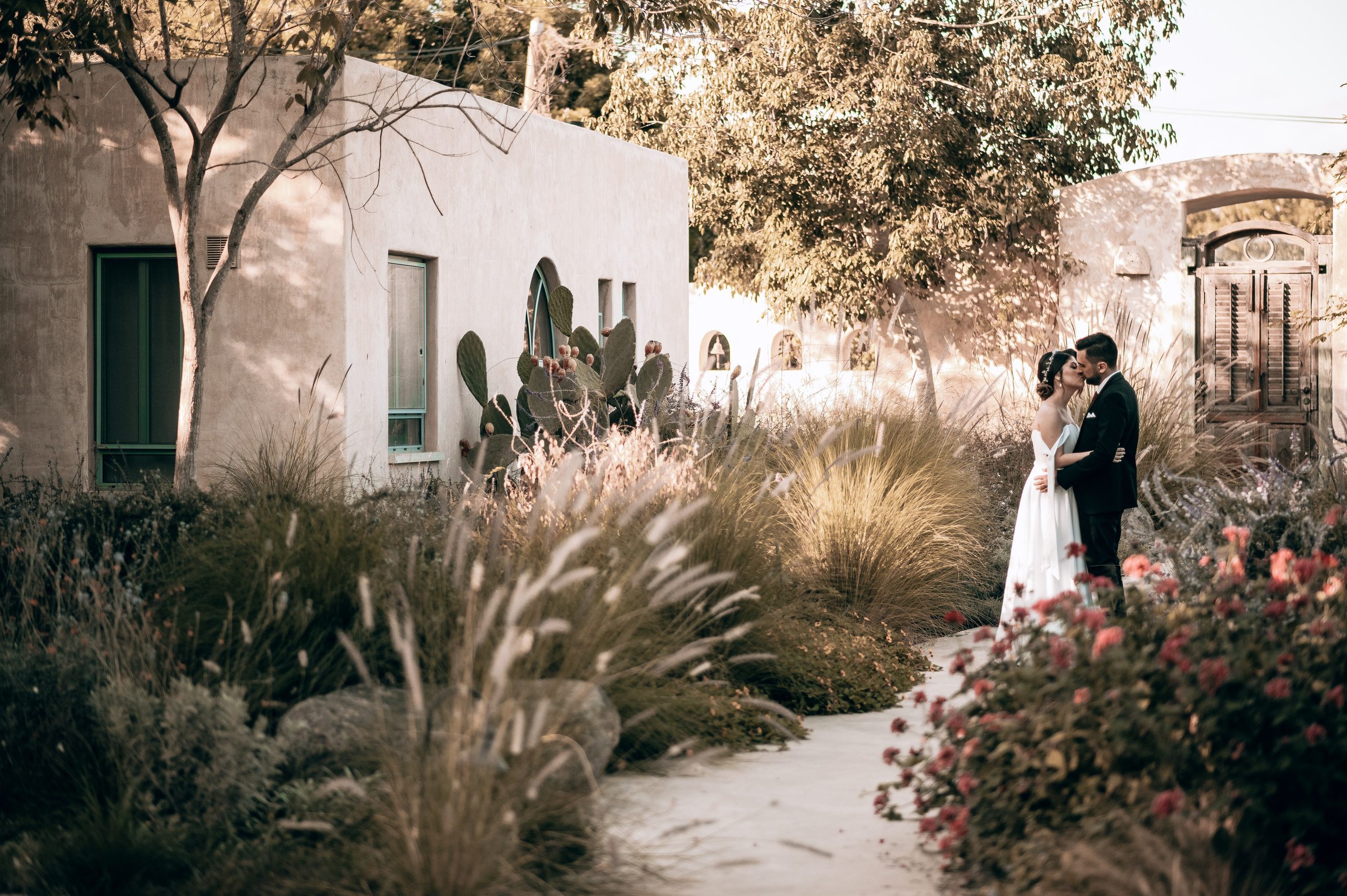 Aliezer & Adi. Wedding and events photographers Studio Shalom