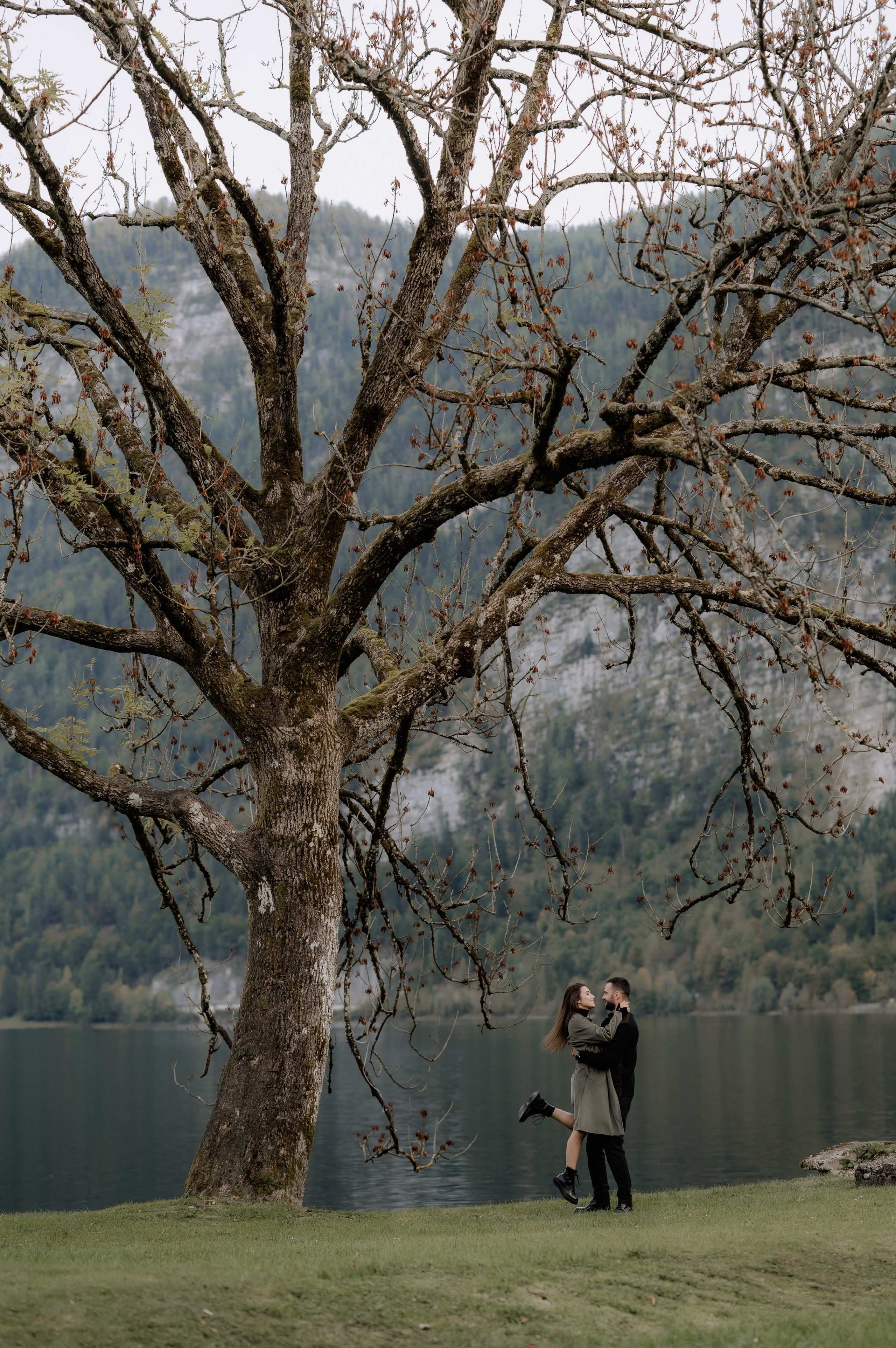 Denis Hanganu din Clanul in Hallstad Austria. Proud Vision Weddings | Wedding Photography & Film — Servicii profesionale Foto Video Nunta Iasi