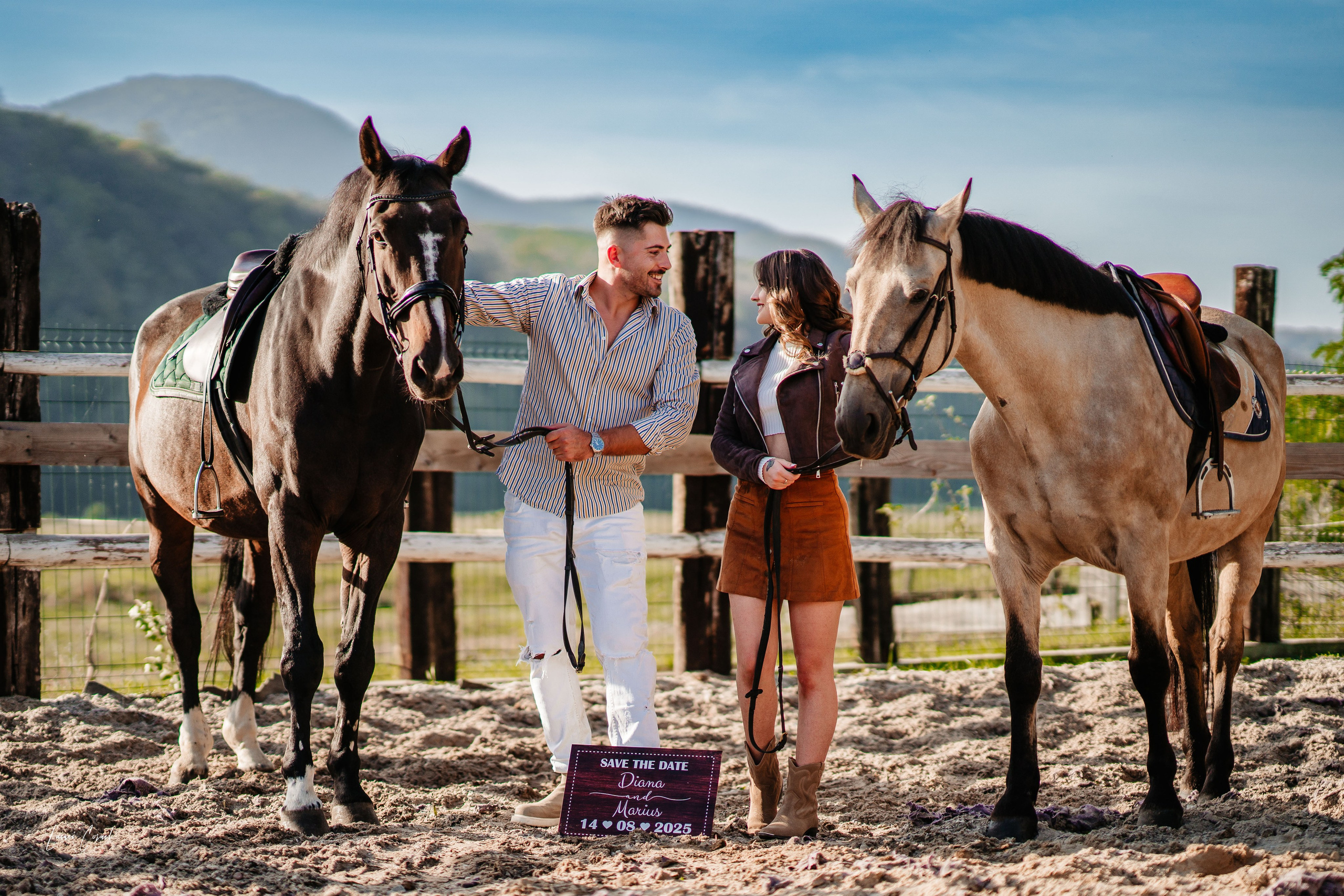 Save The Date – Emoție și anticipare. Fotograf de nuntă, corporate, botezuri, majorate și aniversări Roman, Lucaci Cornel