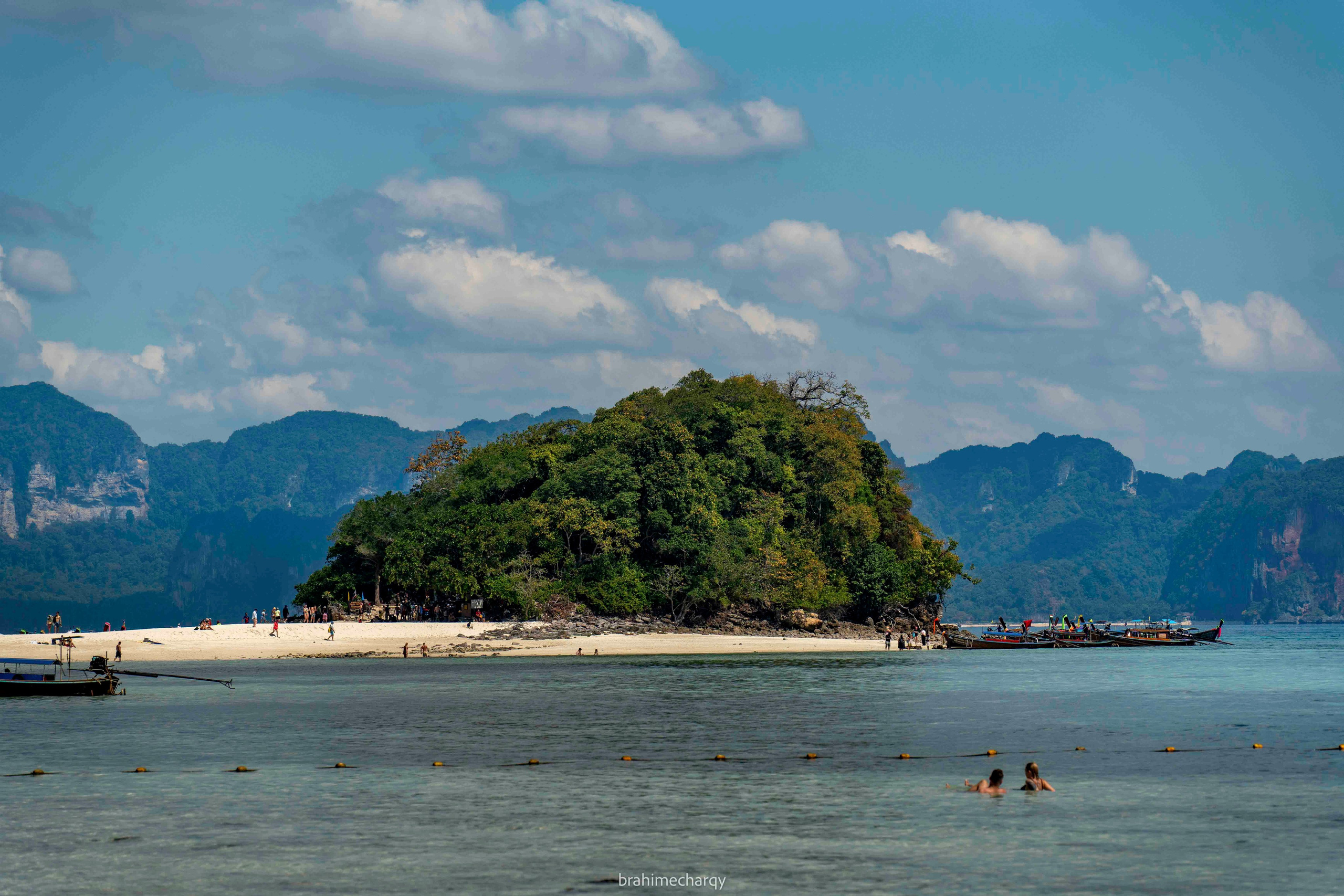 Фото. Брахим — фотограф
