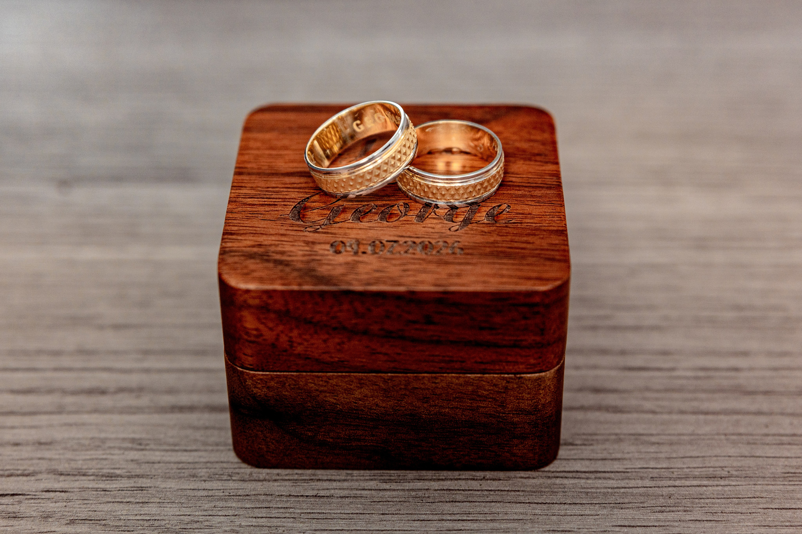 George & Gina. Lucian Dedeu — Fotograf