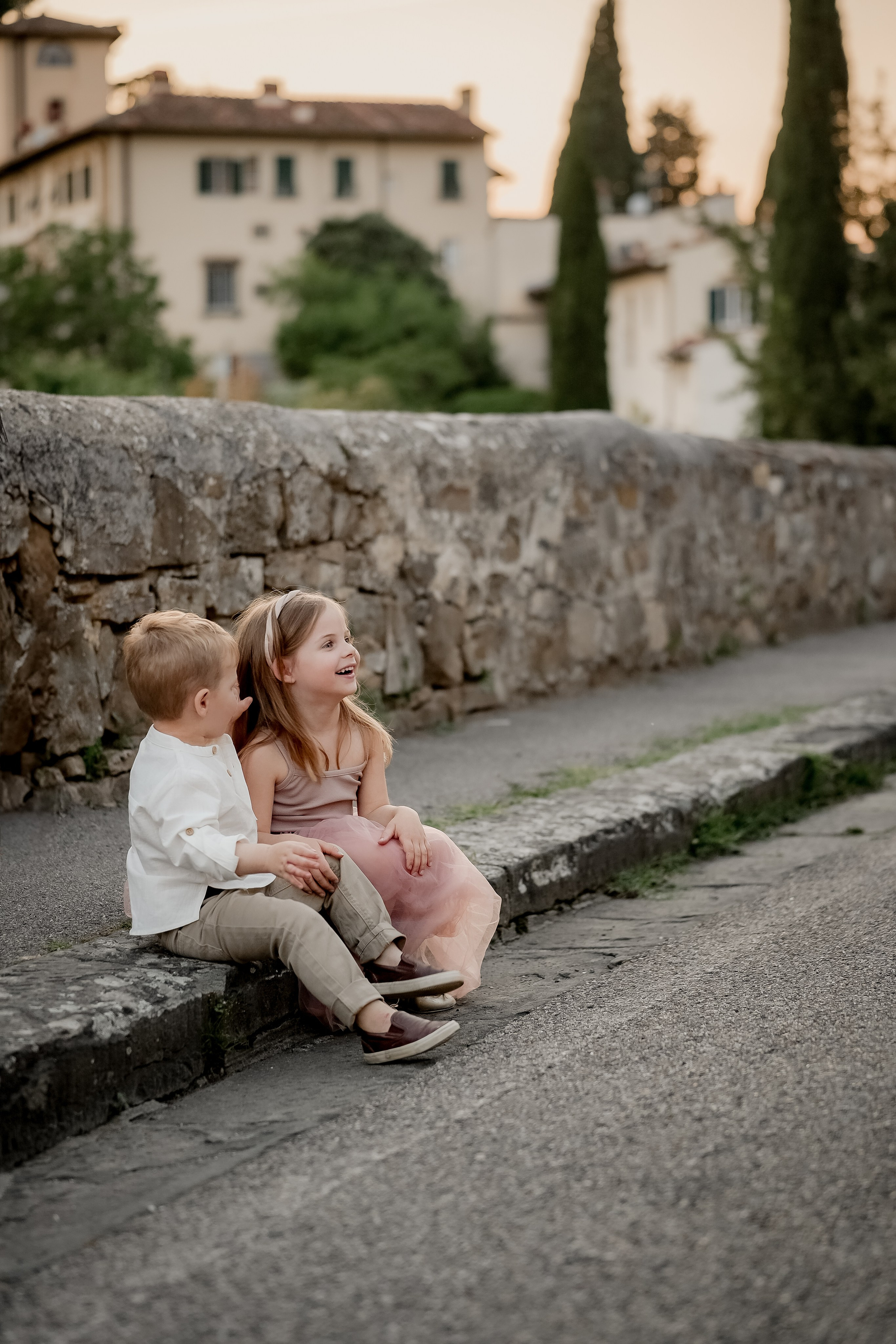 Jessica & Family. Wedding Photographer in Italy
