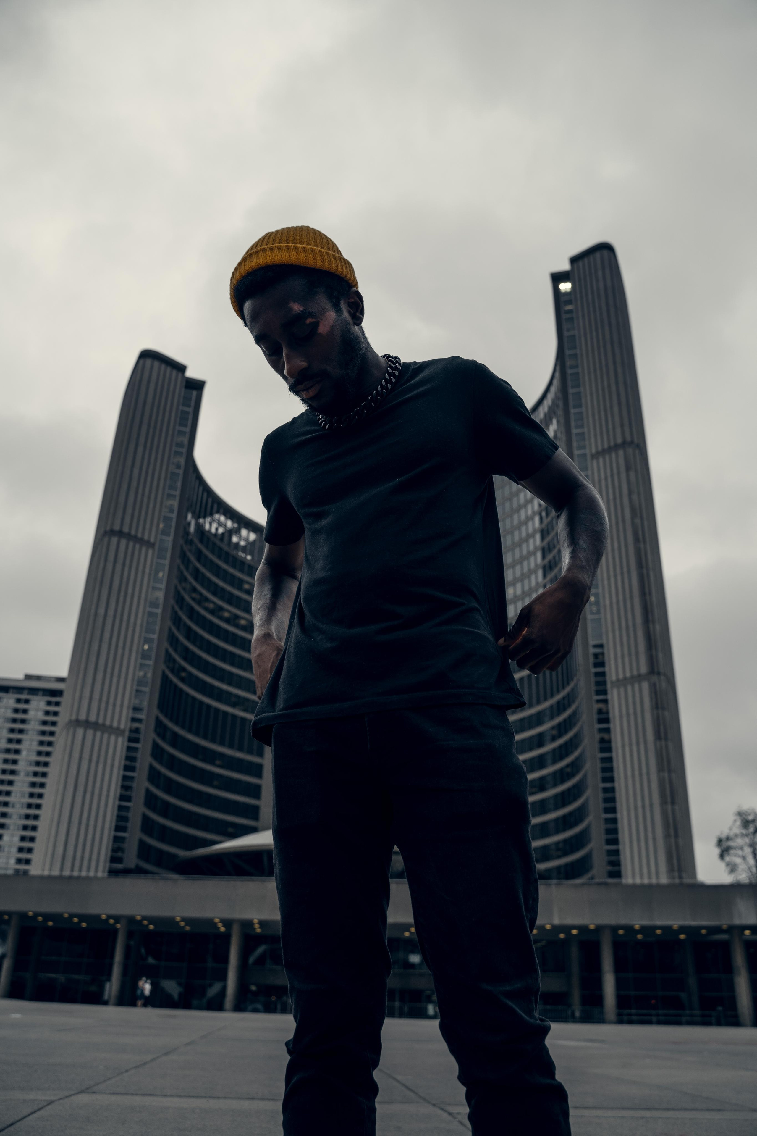 Yusso on square. Creative photograph in Toronto Dmitrii Bondarenko