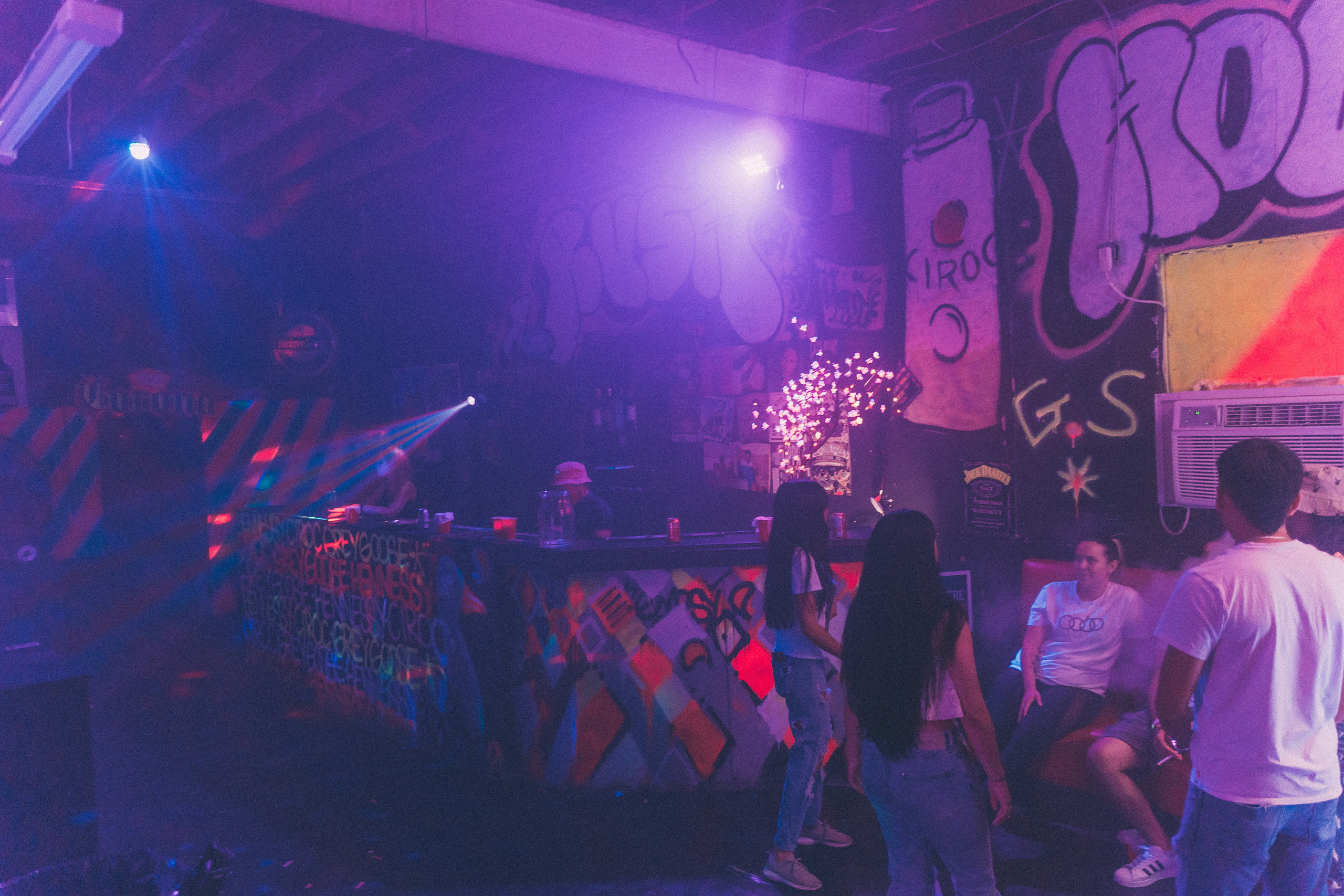 TORCH party. Creative photograph in Toronto Dmitrii Bondarenko