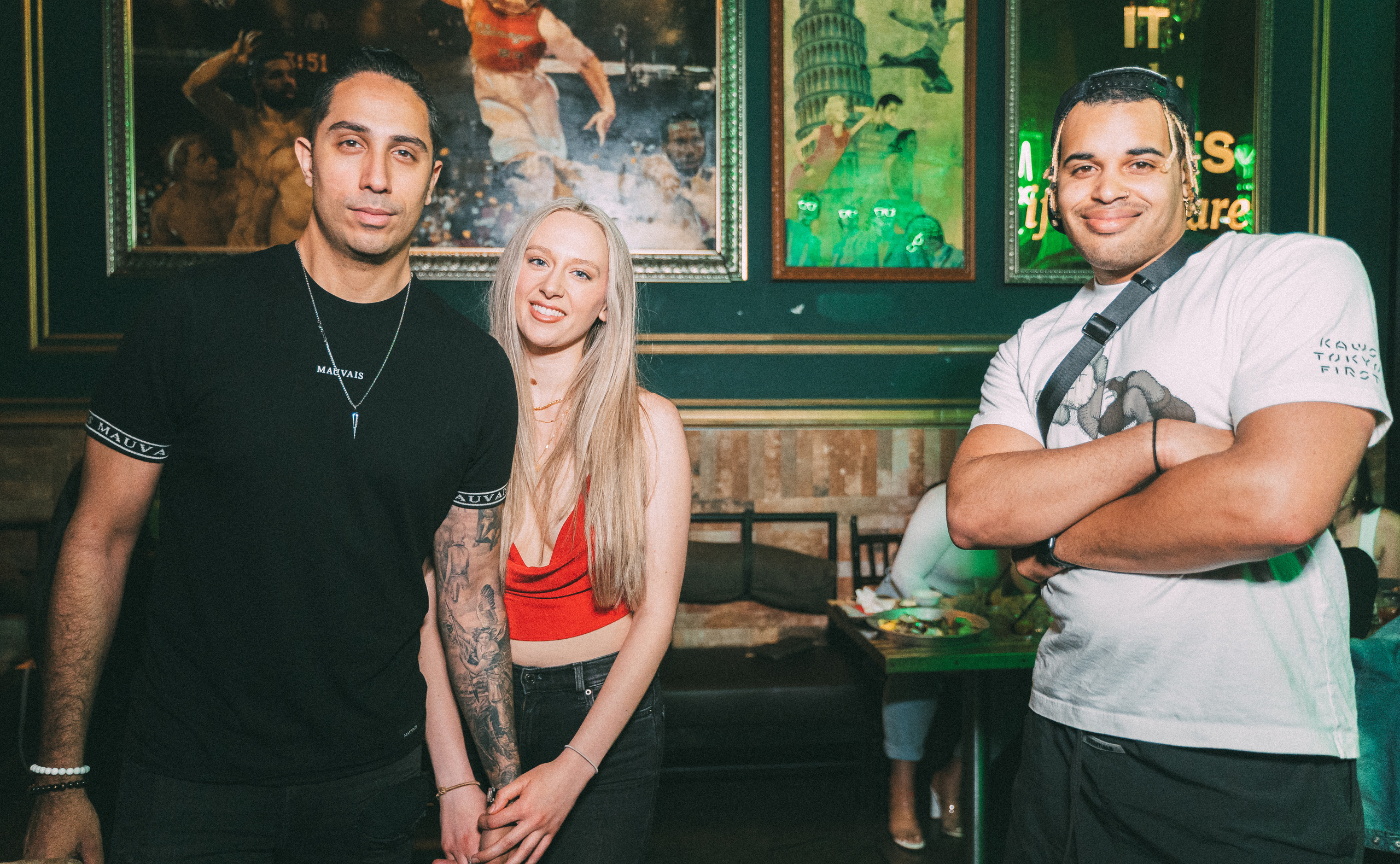 Bar “Regulars”. Creative photograph in Toronto Dmitrii Bondarenko