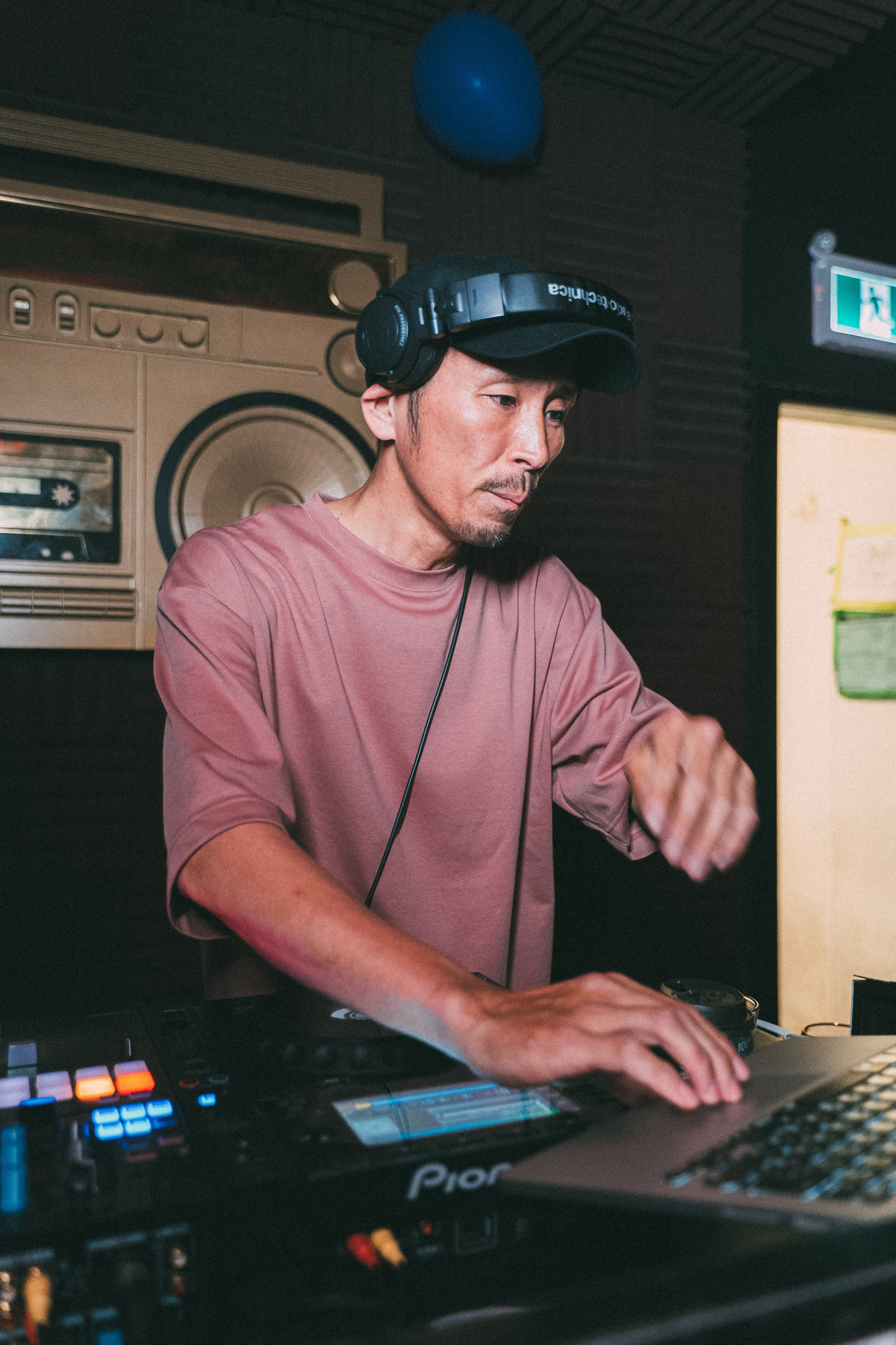 Bar “Regulars”. Creative photograph in Toronto Dmitrii Bondarenko