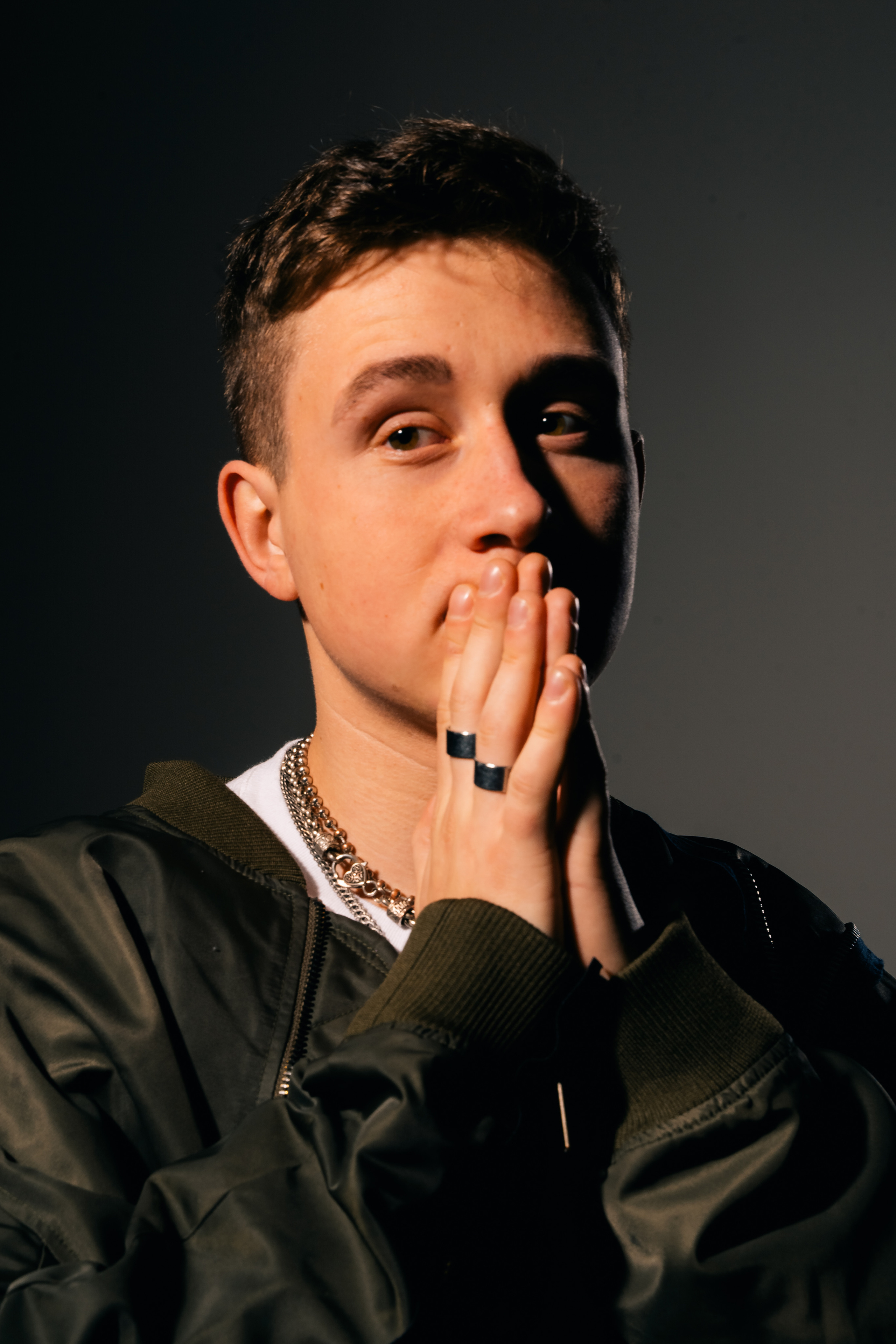 Yarik Musican. Creative photograph in Toronto Dmitrii Bondarenko