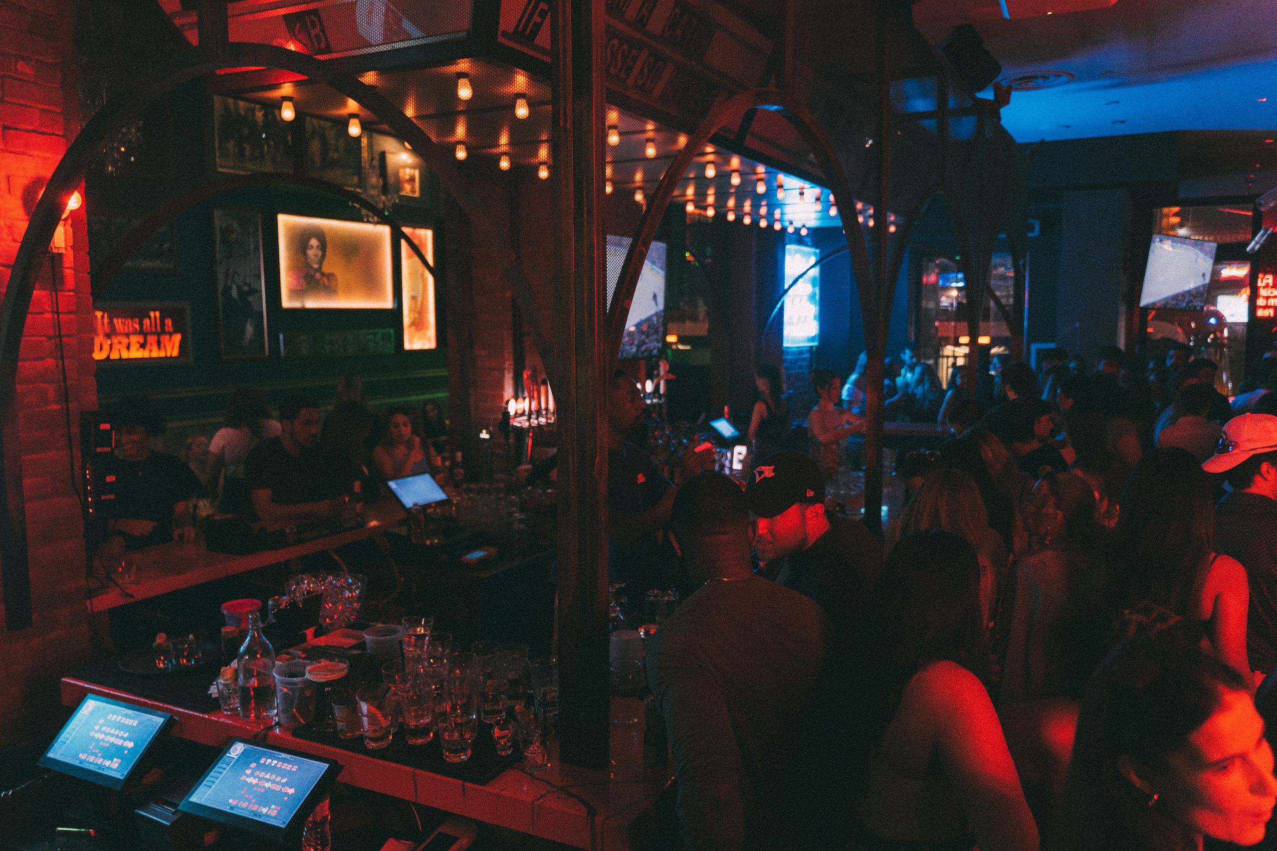 Bar “Regulars”. Creative photograph in Toronto Dmitrii Bondarenko