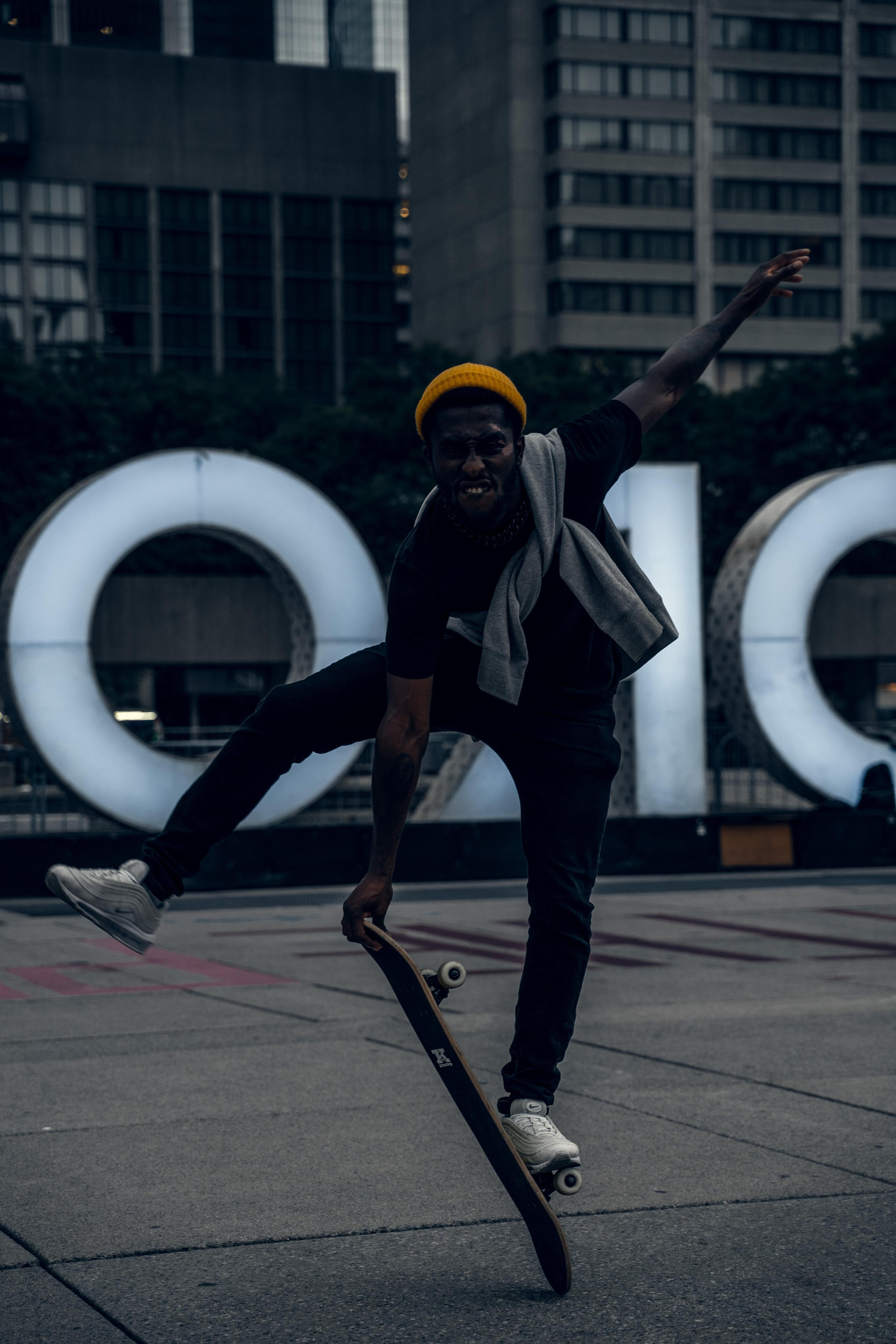 Yusso on square. Creative photograph in Toronto Dmitrii Bondarenko