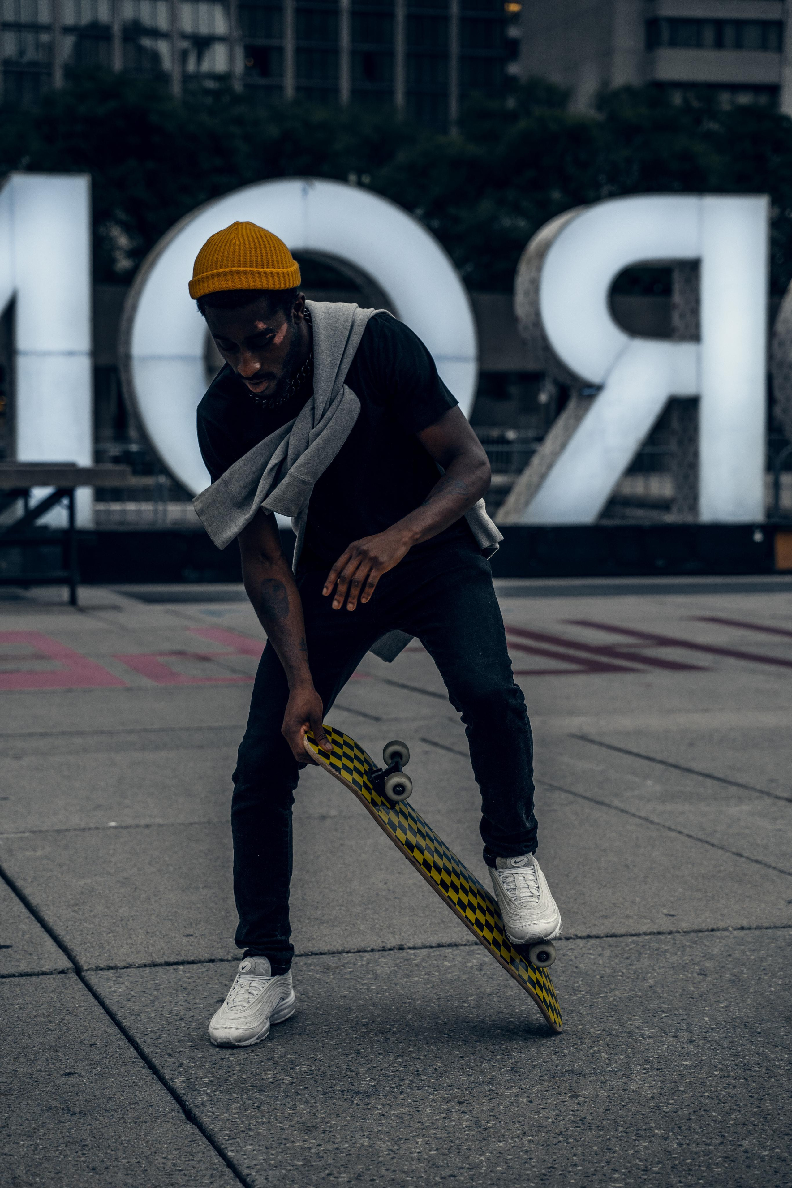 Yusso on square. Creative photograph in Toronto Dmitrii Bondarenko