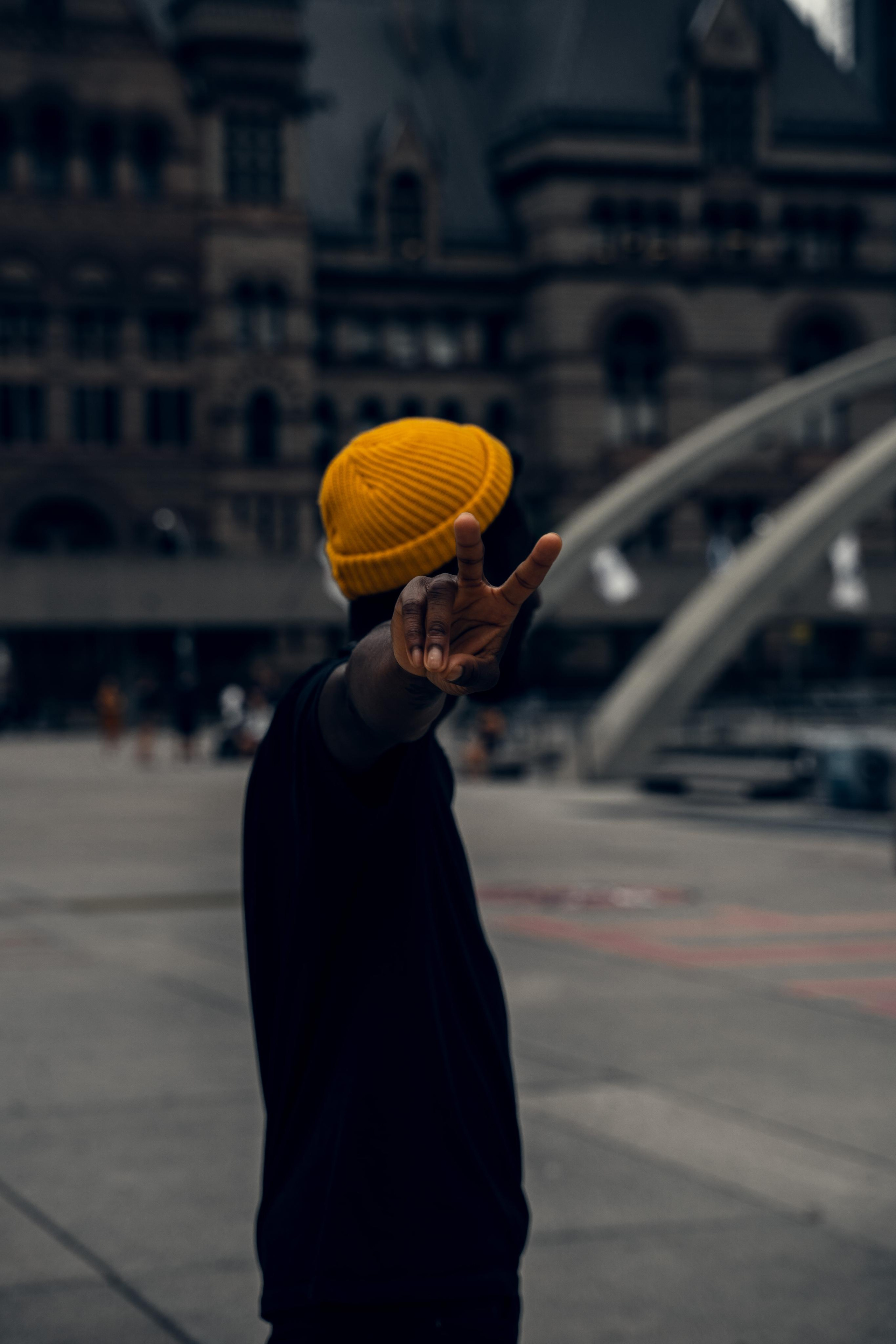 Yusso on square. Creative photograph in Toronto Dmitrii Bondarenko