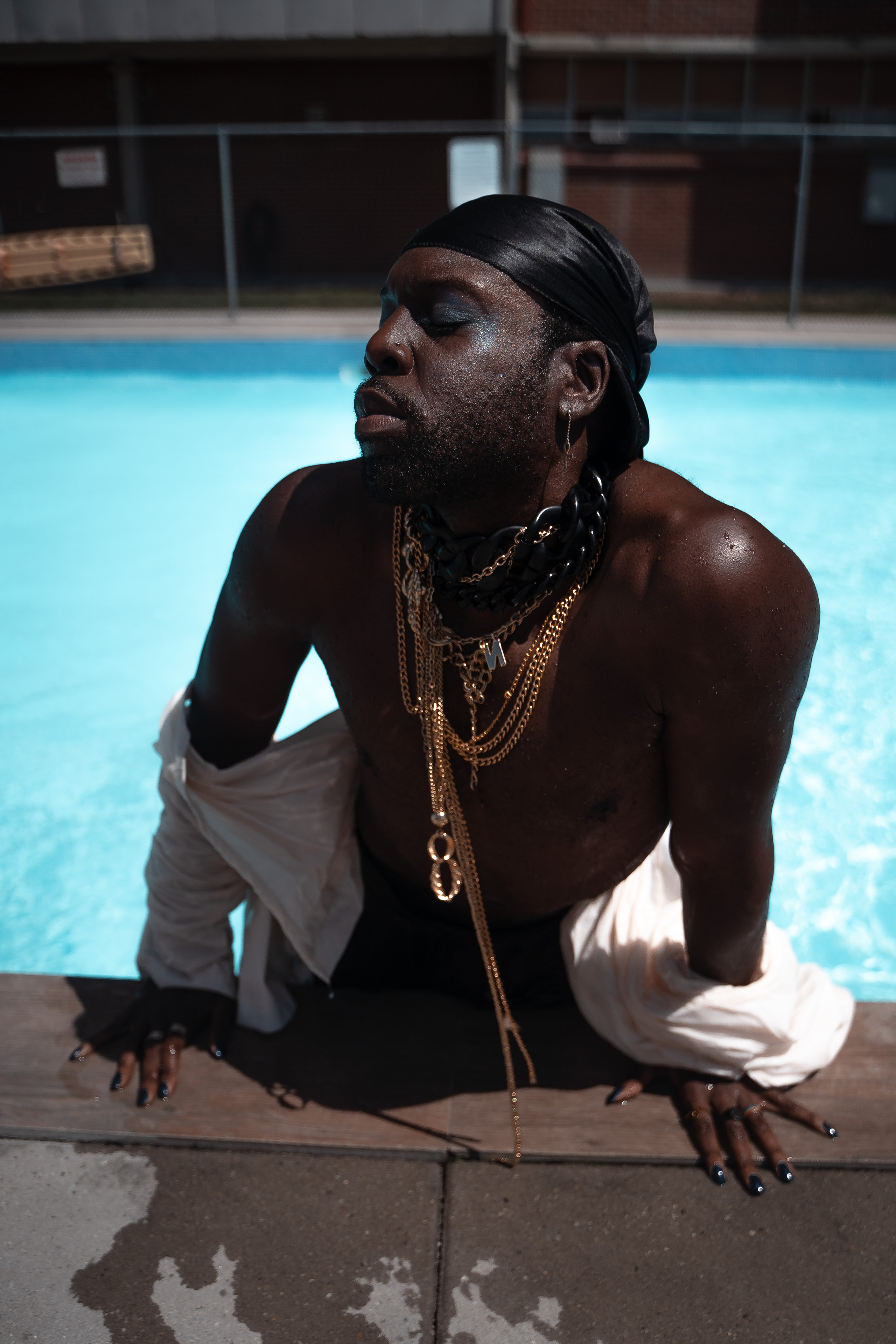 Brandyn in the pool. Creative photograph in Toronto Dmitrii Bondarenko