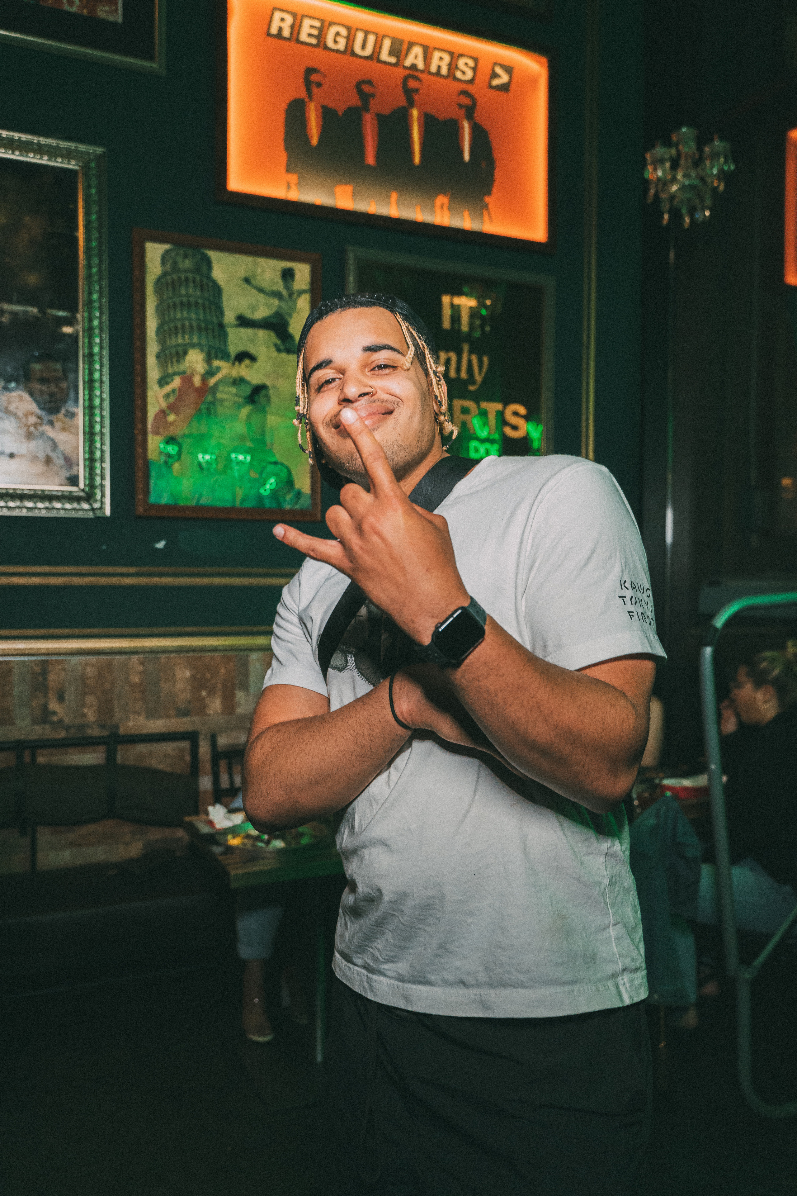 Bar “Regulars”. Creative photograph in Toronto Dmitrii Bondarenko