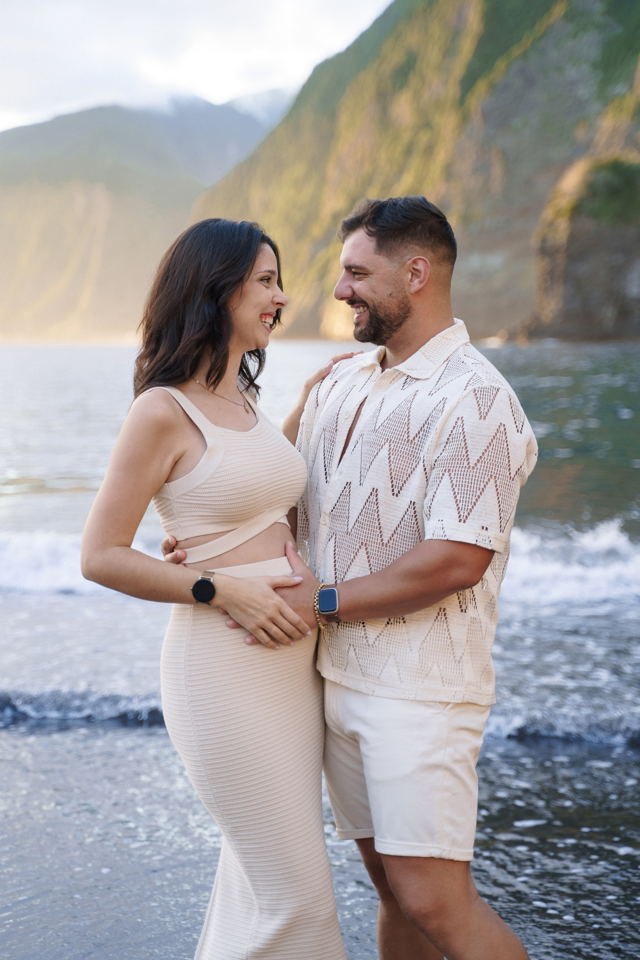Maternity Photoshoot Alexandra & Adelino | Seixal Beach Morning | Madeira Photographer. Your photographer in Madeira