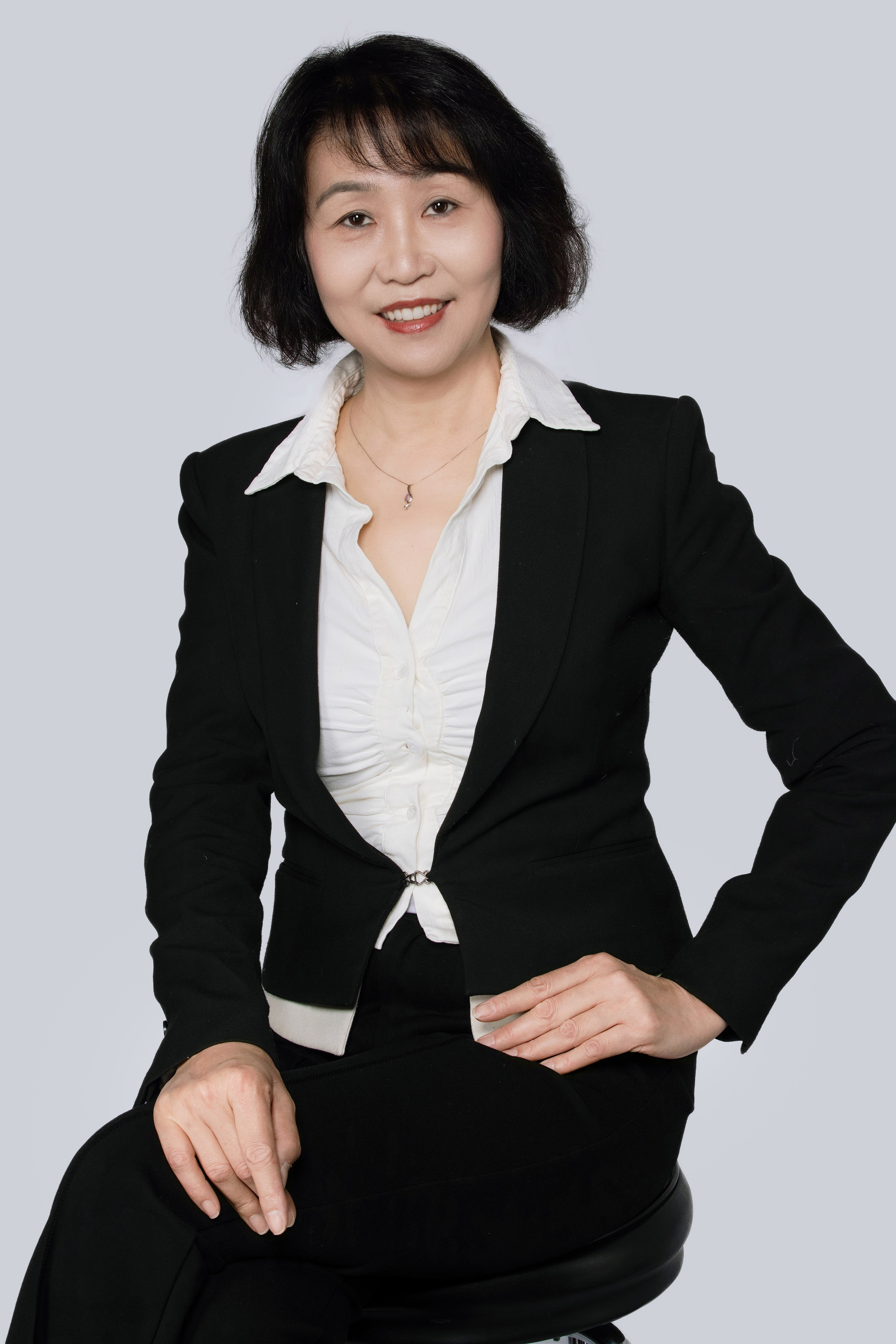 Profile Picture. Joanna Jin Photography