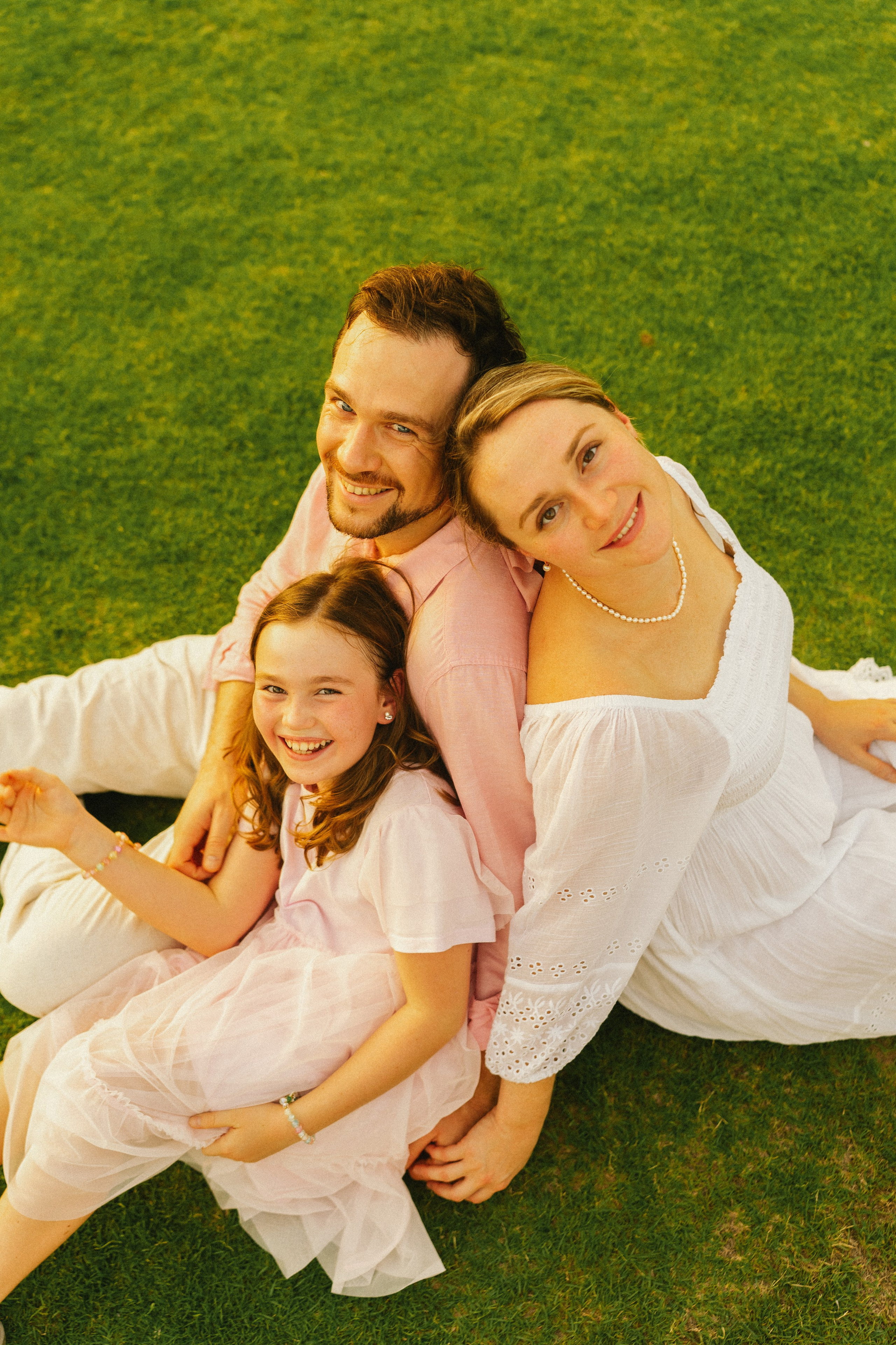 Abu Dhabi family photographer. Professional Photographer Abu Dhabi, Dubai — Yulia Ismoilova | 2025