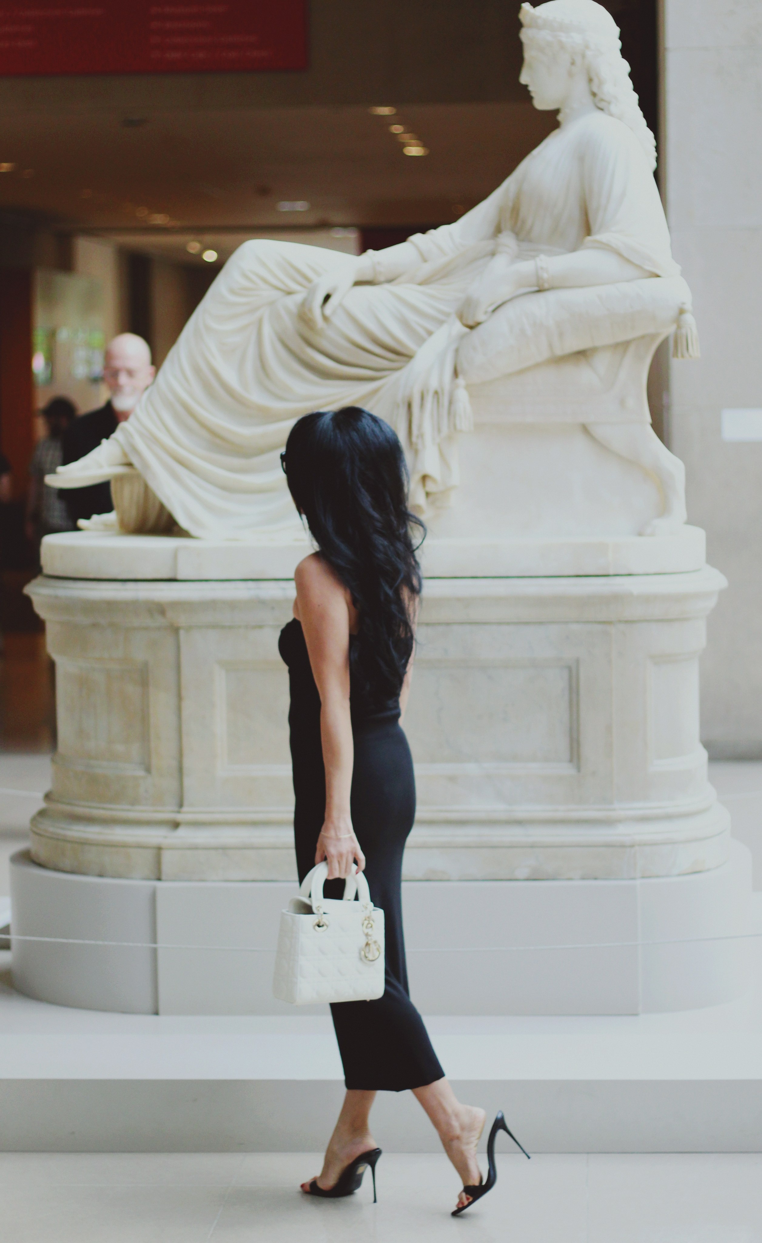 Women’s Lifestyle Indoor Photoshoot in Museum. Lana Petrychenko — Portrait & Family Photographer. Valencia, Spain