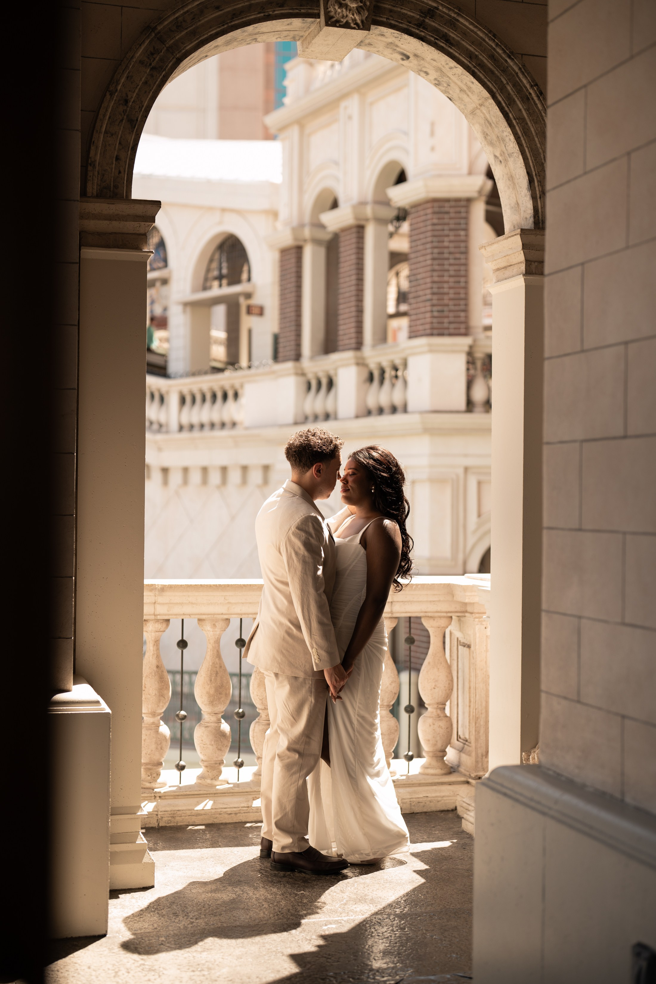 Gigi&Jason. Wedding & elopement photographer Viktoriya Kravtsov. Las Vegas