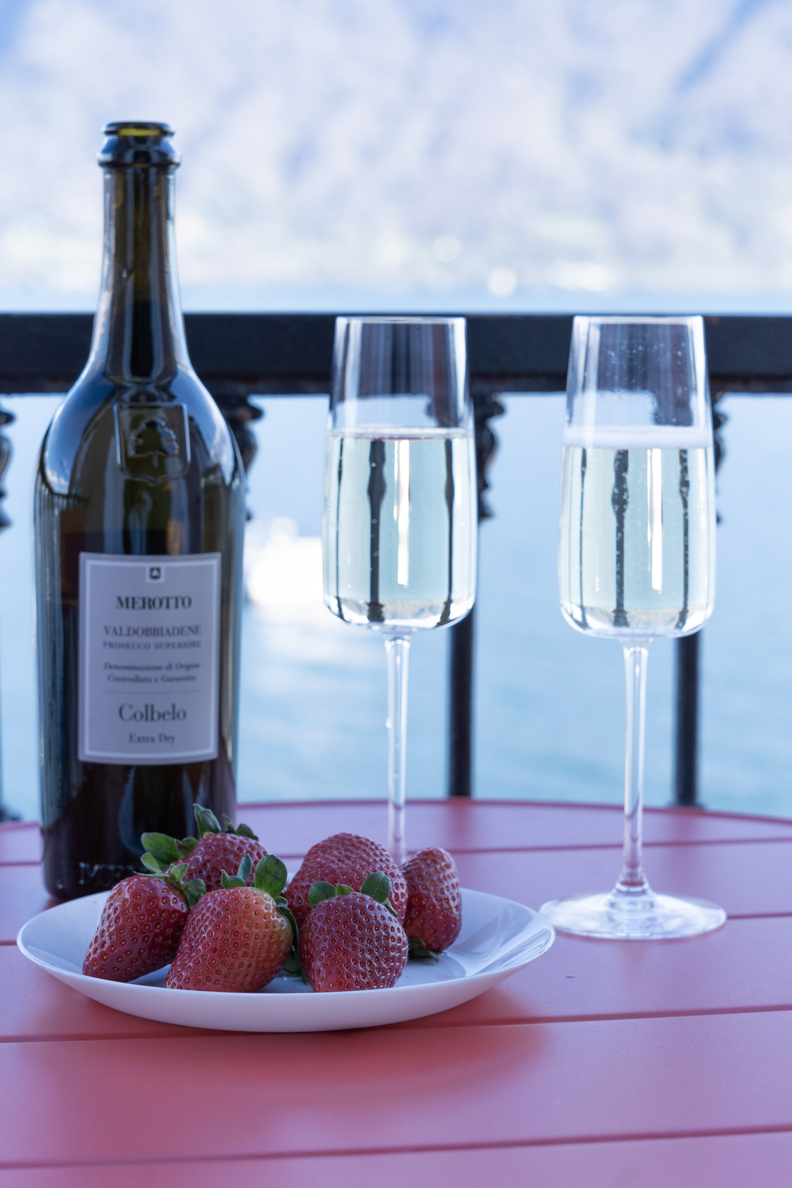 Lake Maggiore apartment. PHOTOGRAPHER IN ITALY