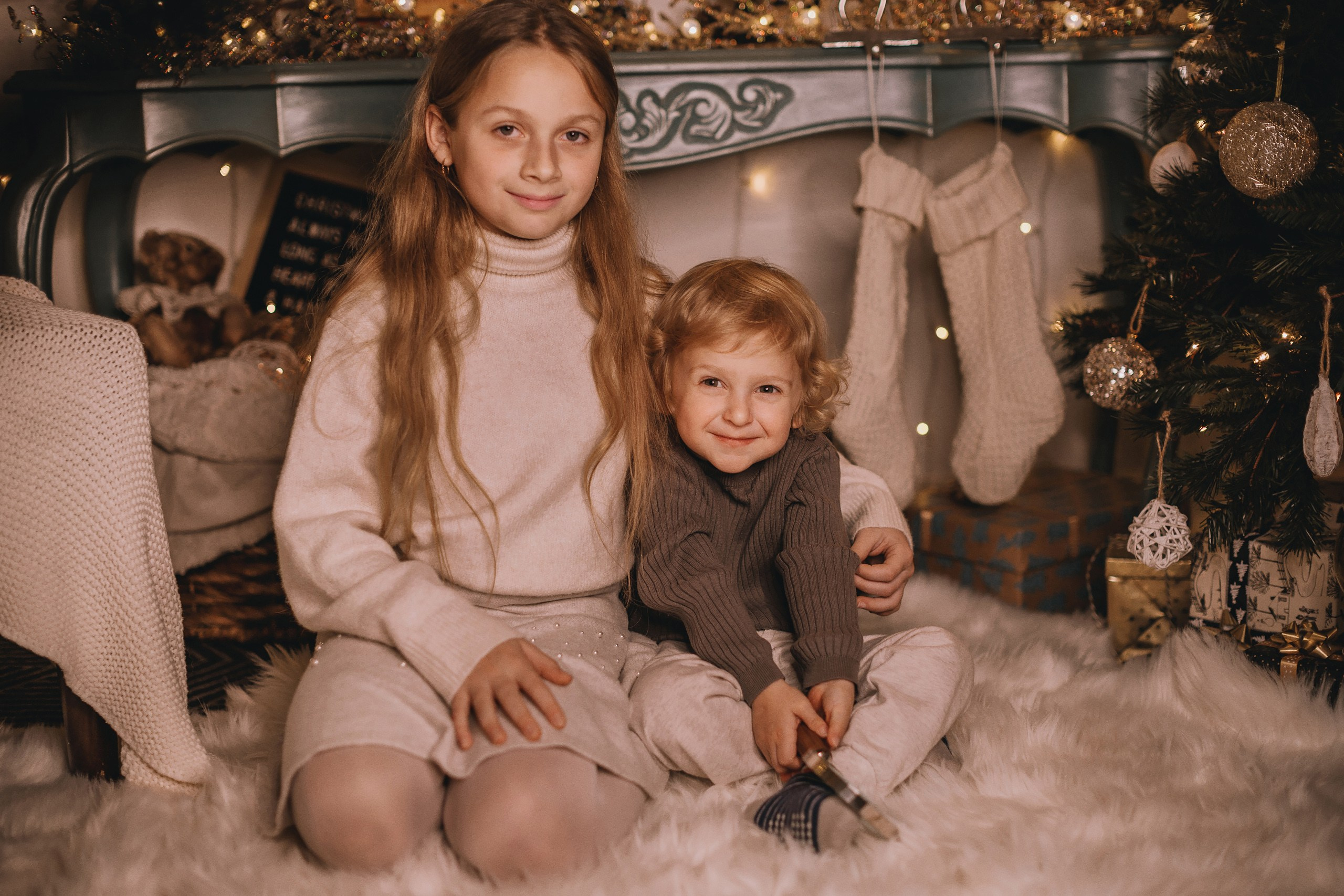 11.15.2025 Christmas Photoshoot. Wedding family event photographer in Chicago Nick Yushevich