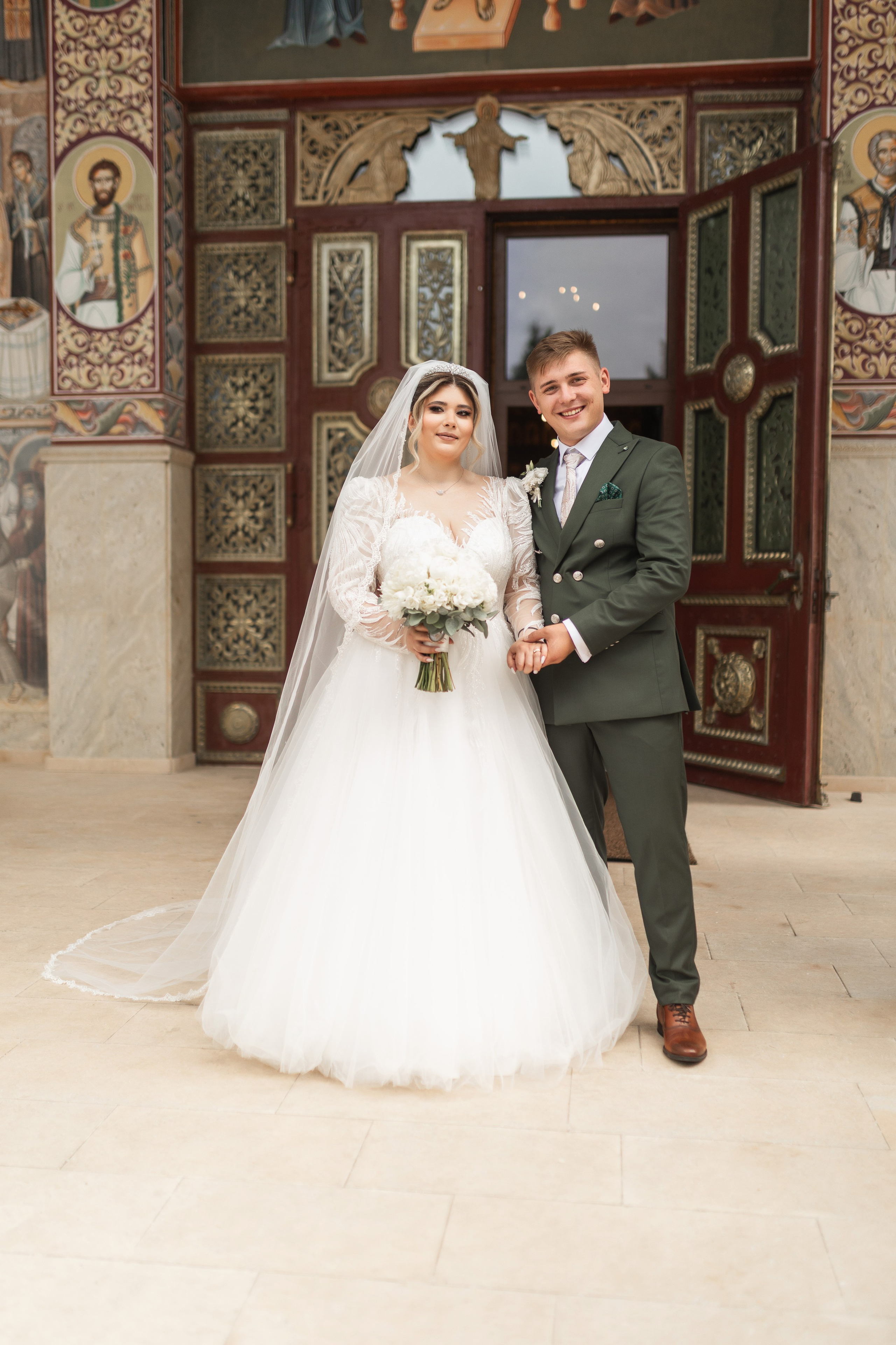 Oana & Andrei. Vlad Aconstantinesei Photographer