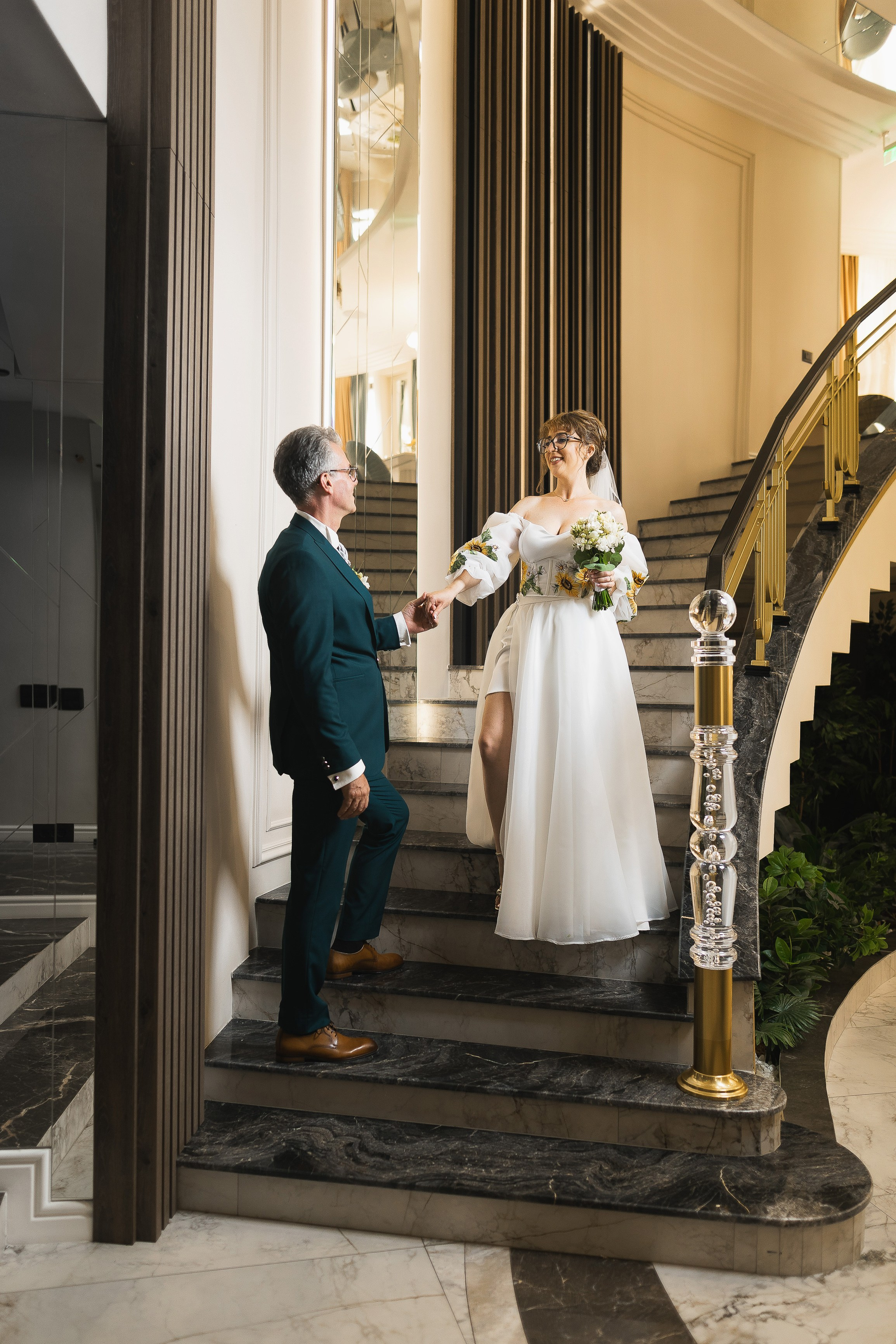 Alexandra & Renaud. Vlad Aconstantinesei Photographer