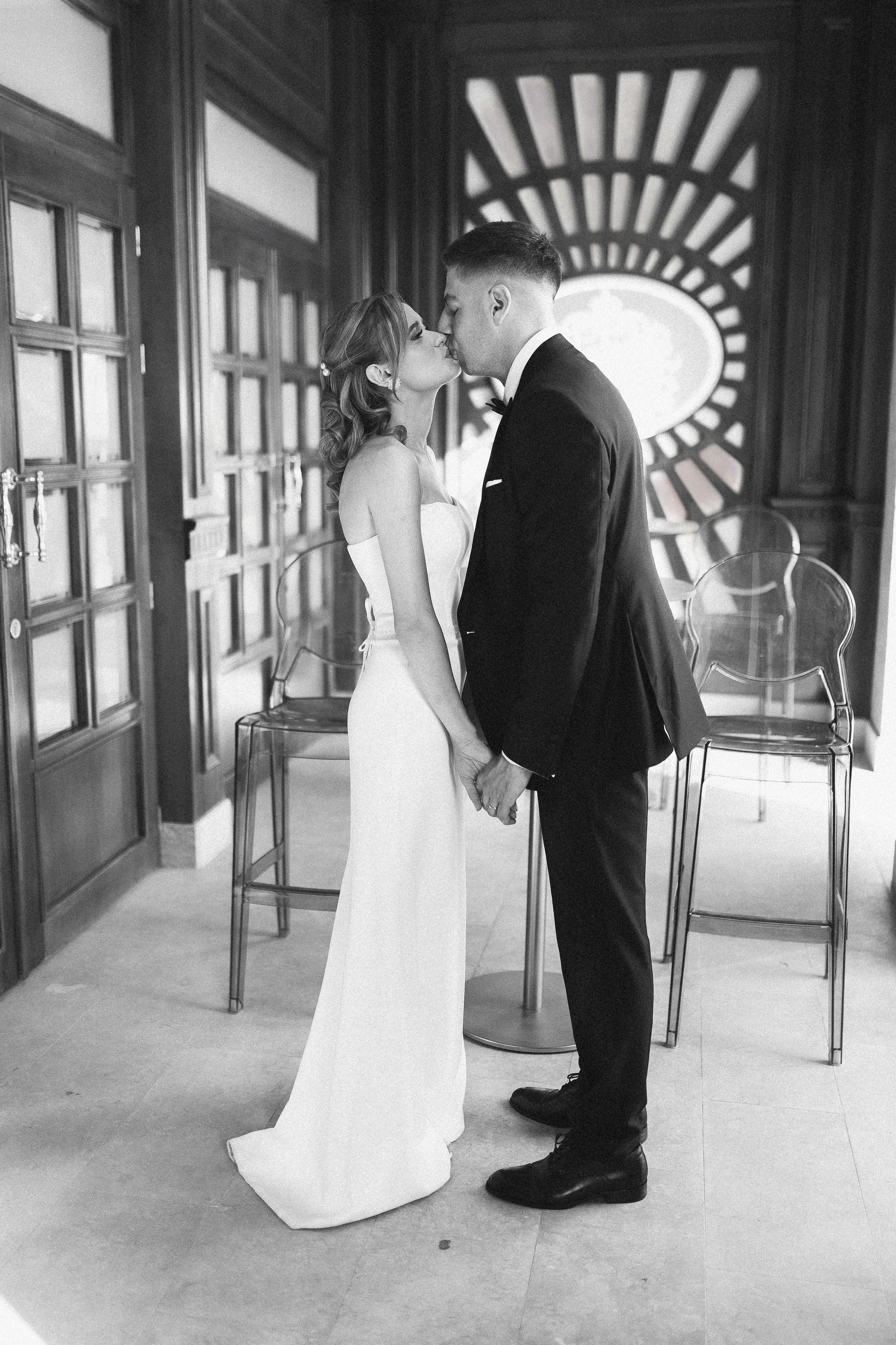 Iulia & Radu. Vlad Aconstantinesei Photographer