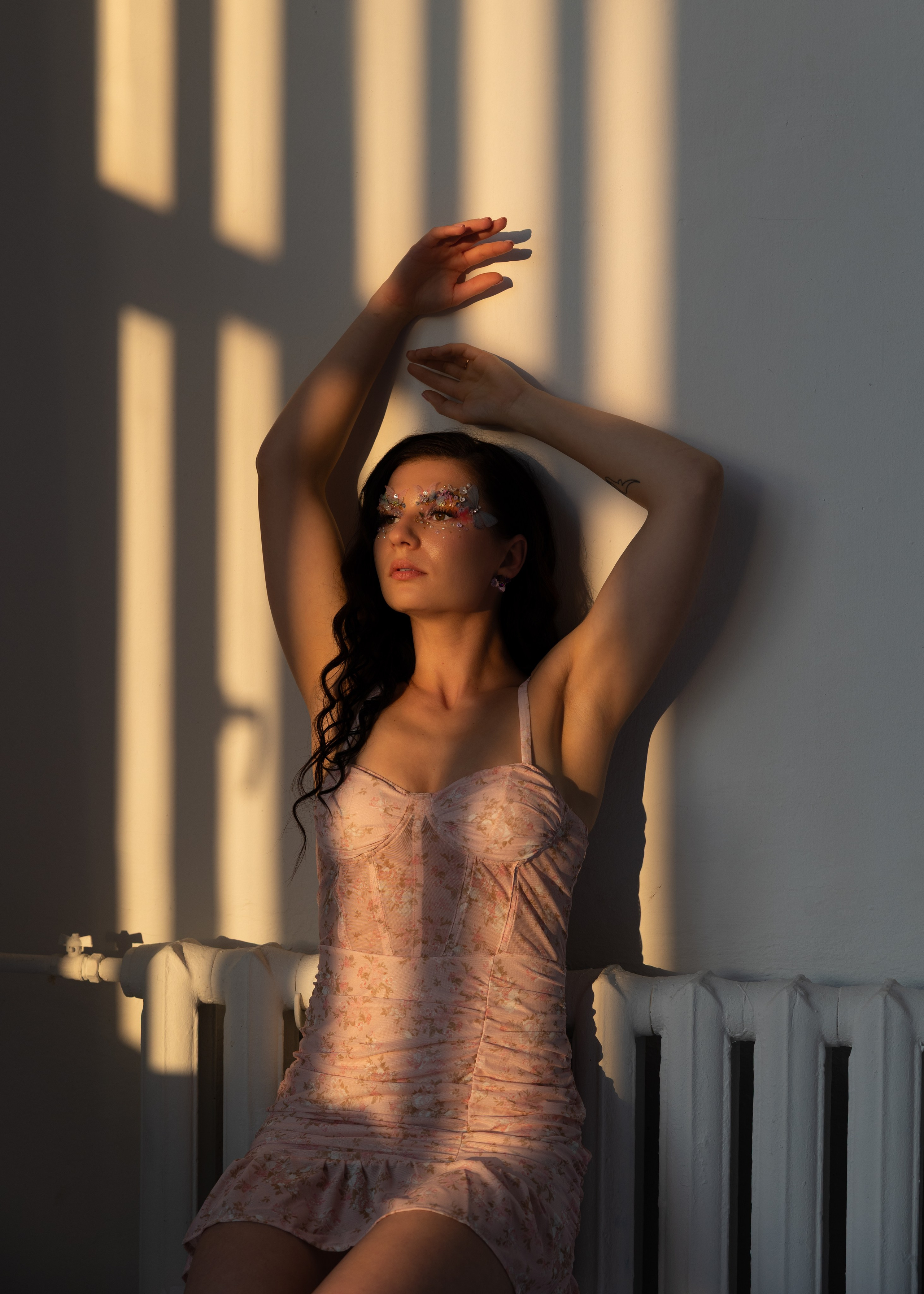 Portretu izlase. Sajūtu un mirkļu fotogrāfs no Rīgas, Mārtiņš Babris