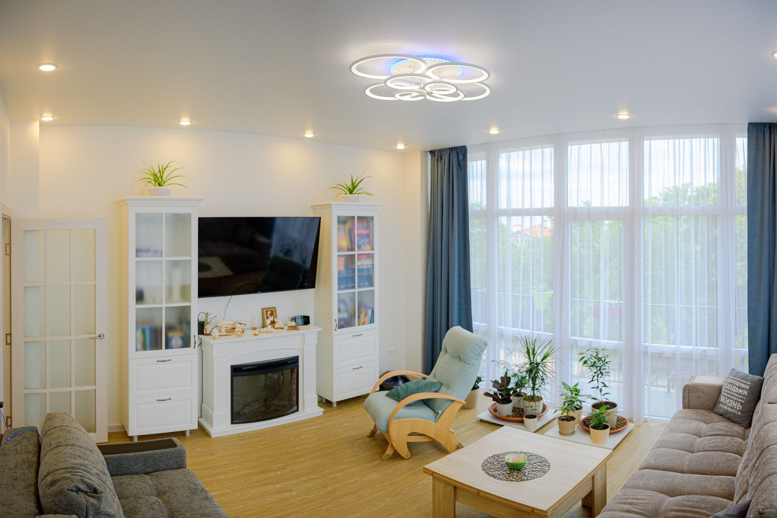 The apartment is 98 m2. Fotograf Dmitrii Donets