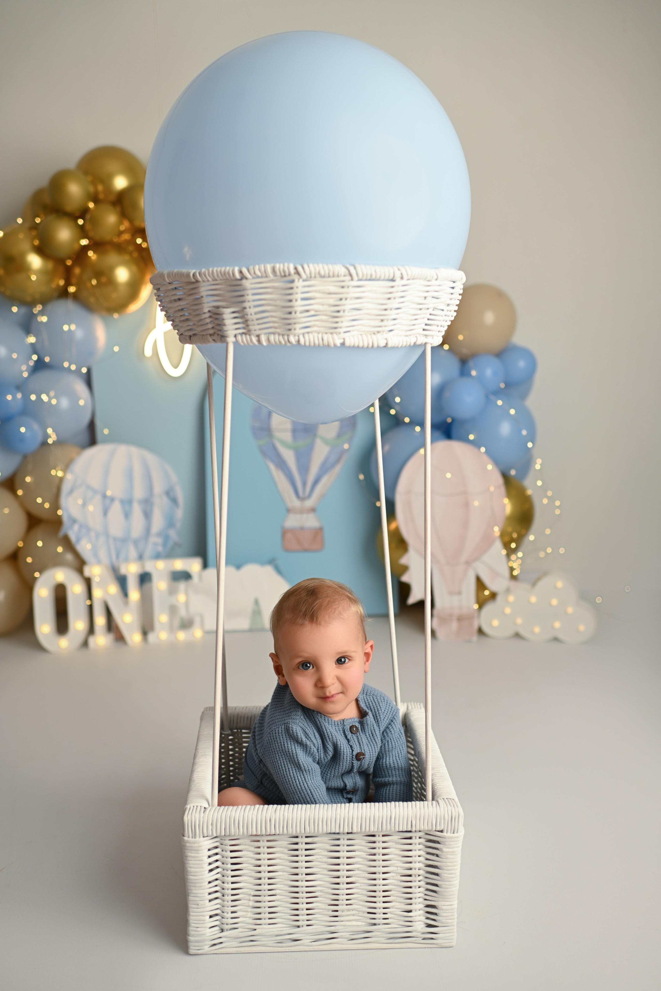 Cake Smash Fotoshooting zum ersten, zweiten Geburtstag. Neugeborene, Baby Fotografin in Düren (NRW) - Vitalina Unruh