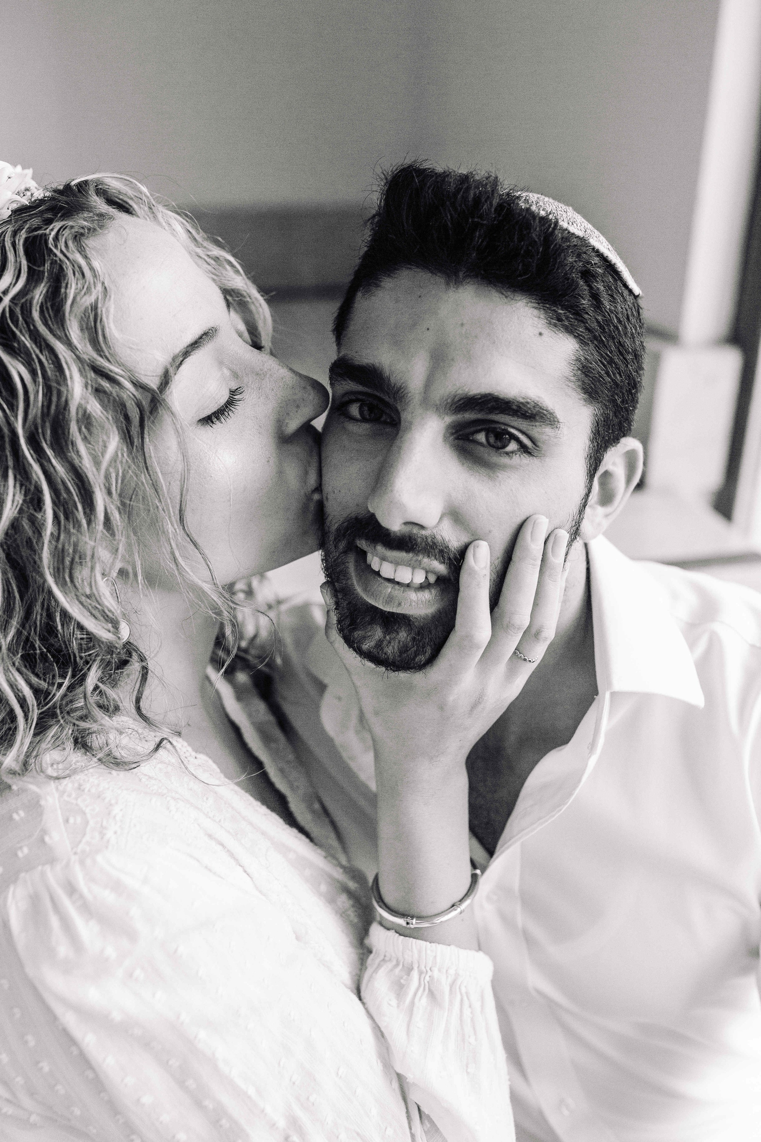 FRENCH LOVE. PHOTOGRAPHER IN ISRAEL