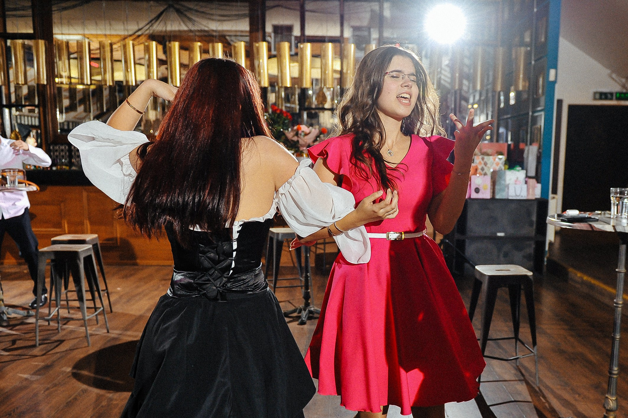 Karina (majorat). Fotograf de familie și evenimente