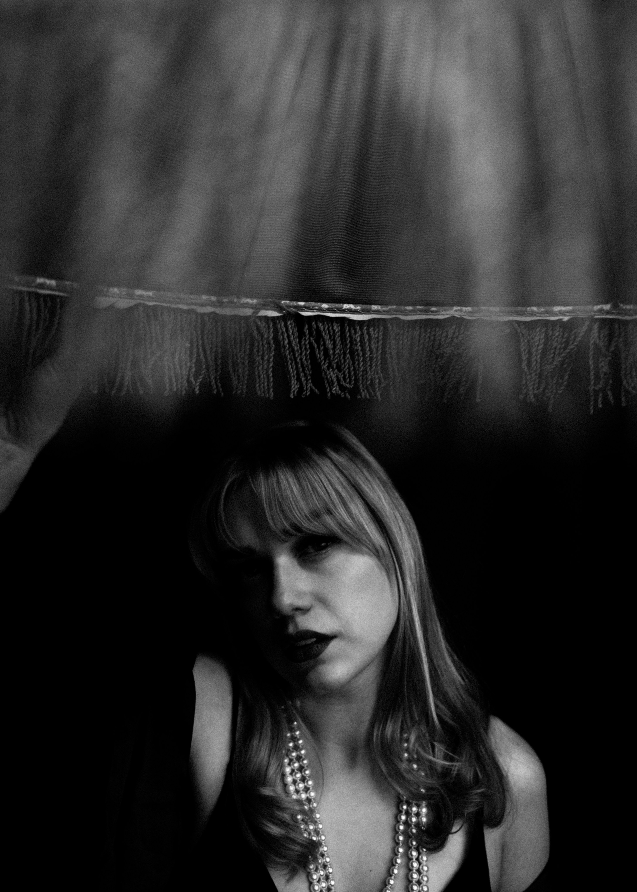 Portretu izlase. Sajūtu un mirkļu fotogrāfs no Rīgas, Mārtiņš Babris