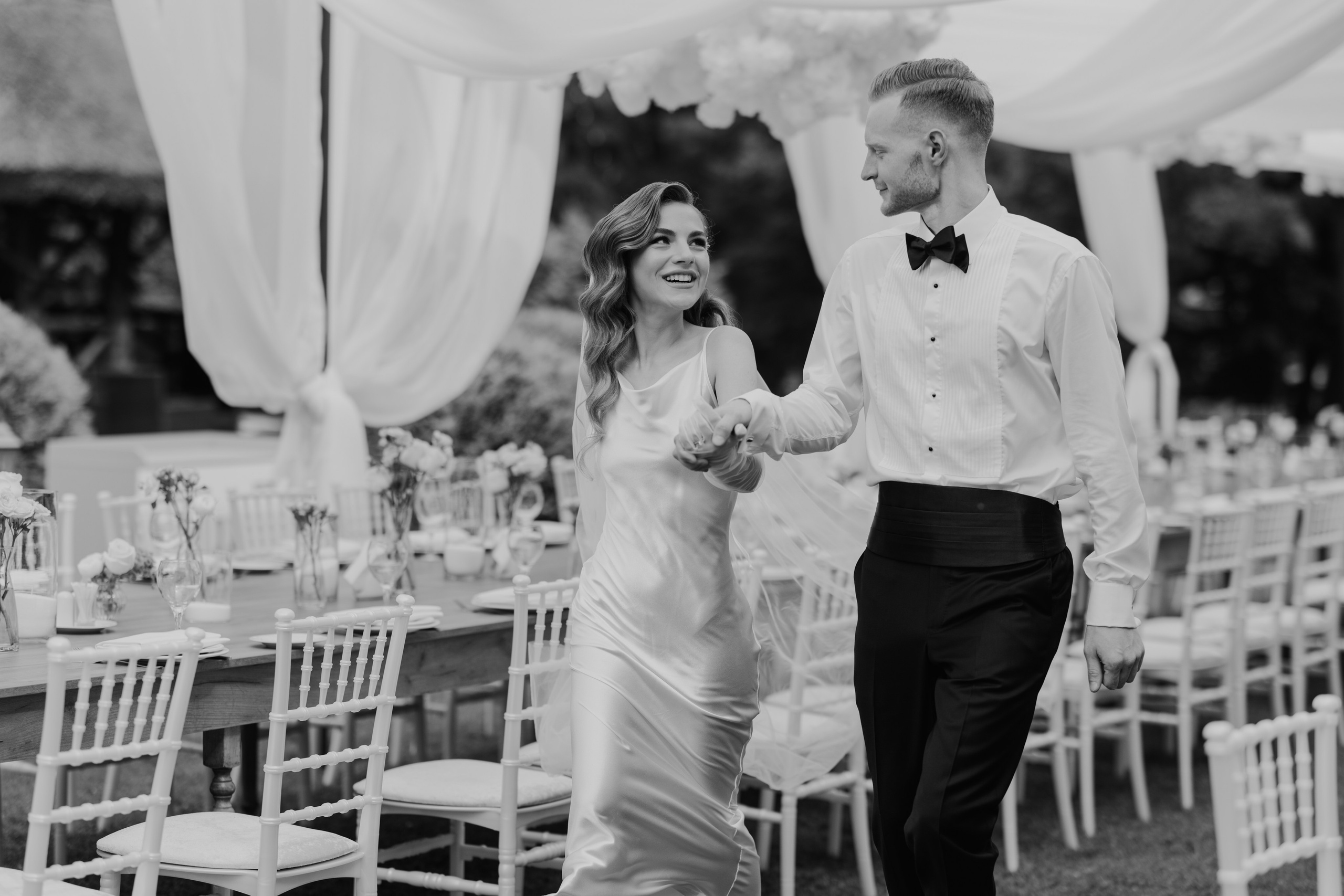 Corina & Dumitru. Main