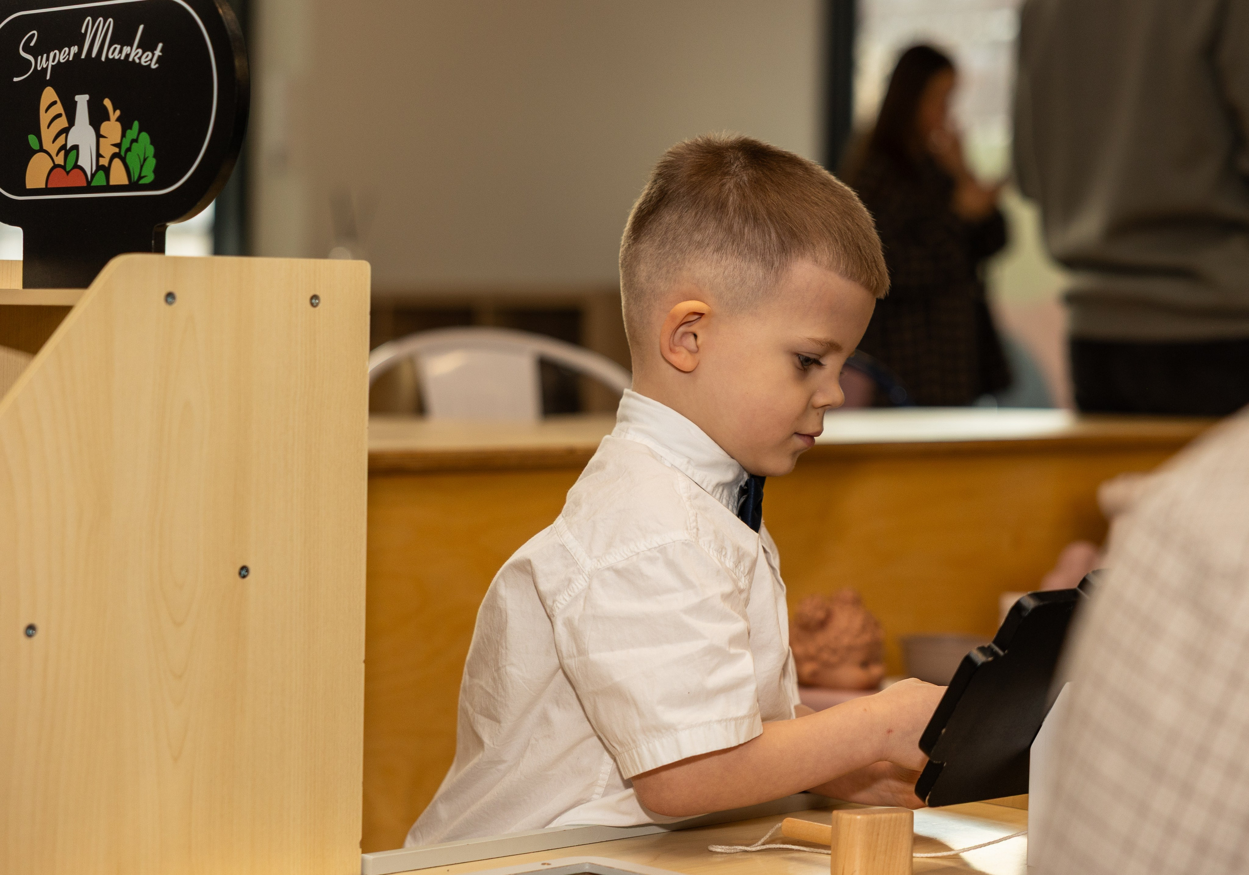 День рождения Артёма 24 января 2026 года. Семейный и детский фотограф в Варшаве Мила Бобровская