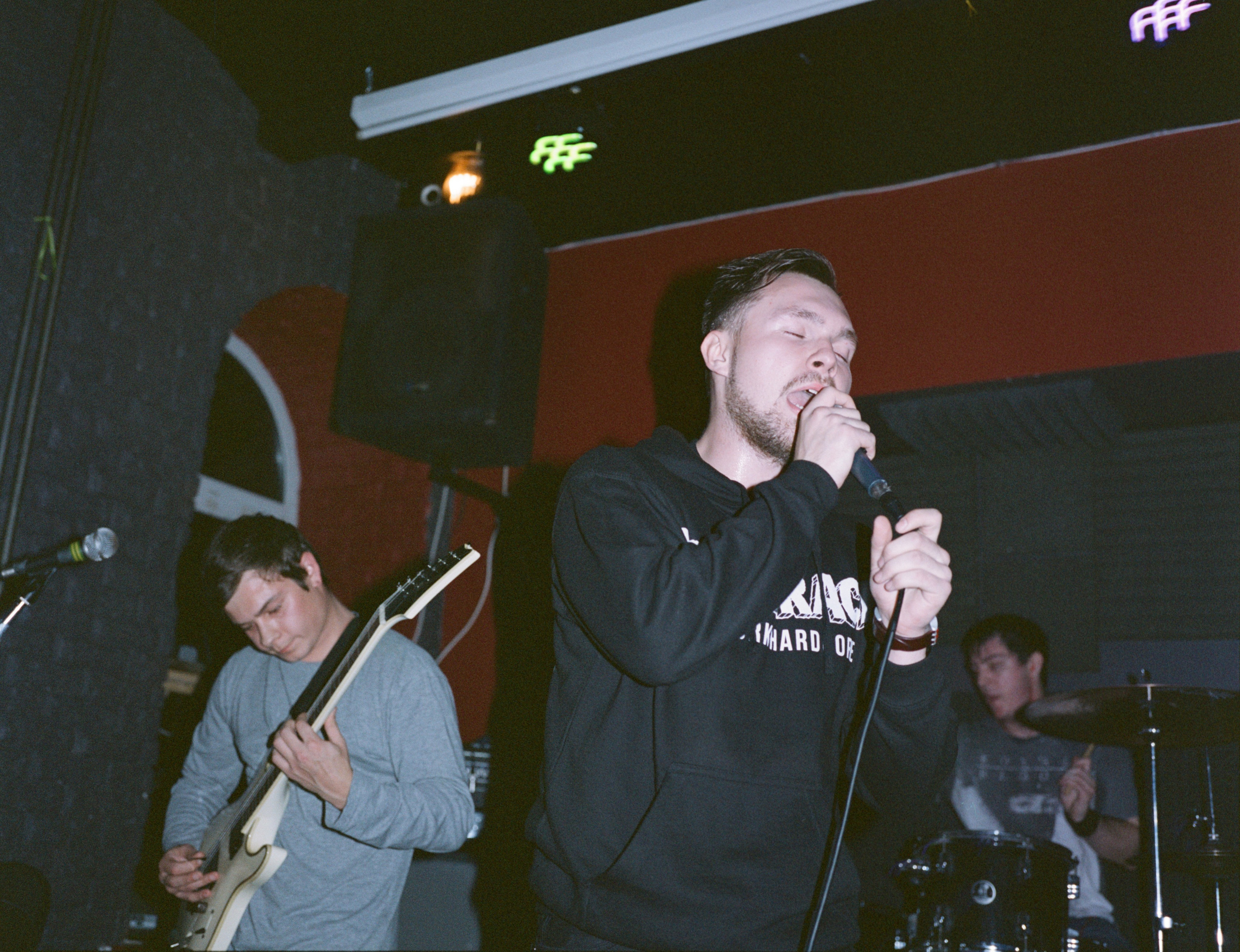 Ножевая драка в телефонной будке @ Frakcia @ 4.11.19