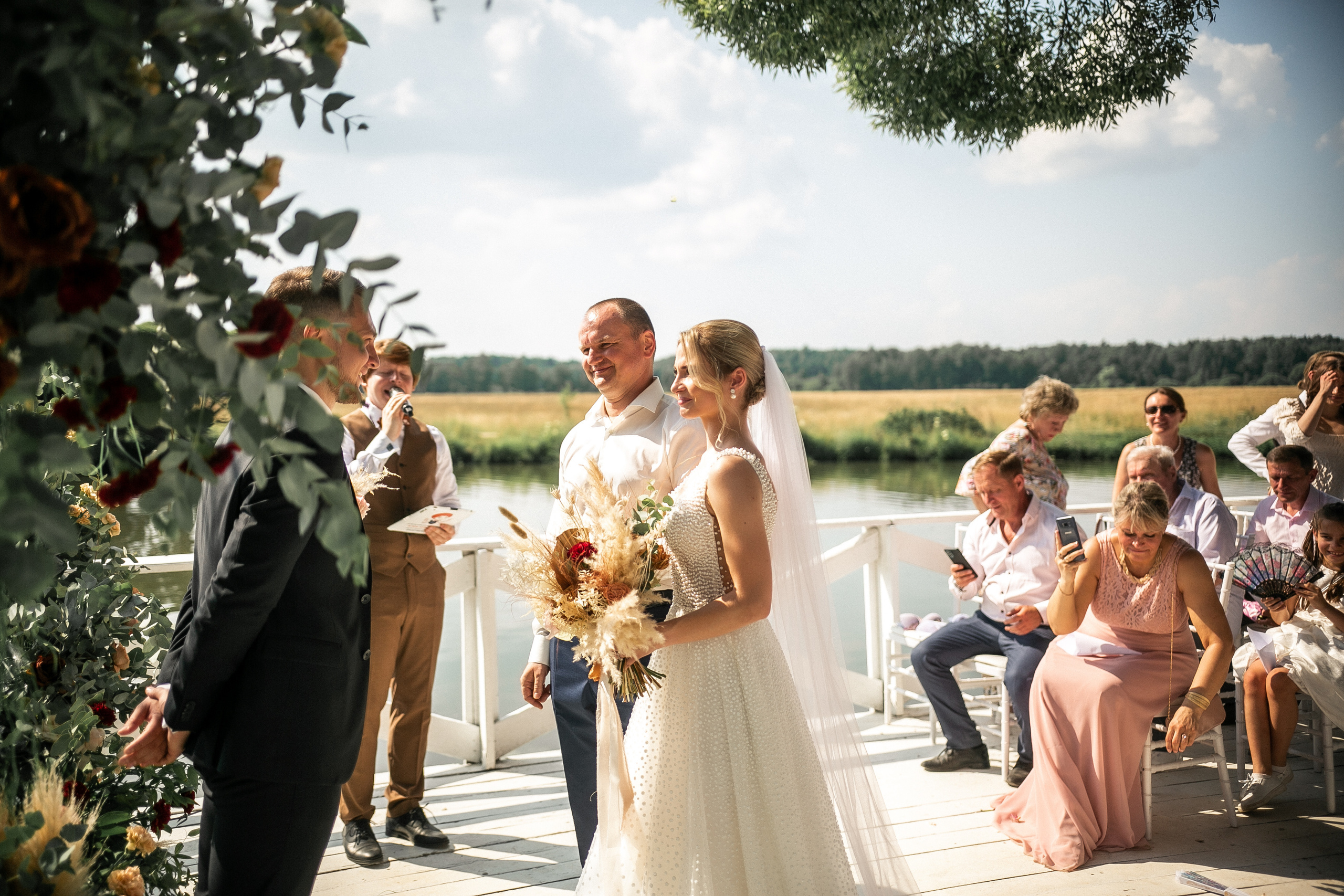 E & M. Photographer Vlad Boytsoff