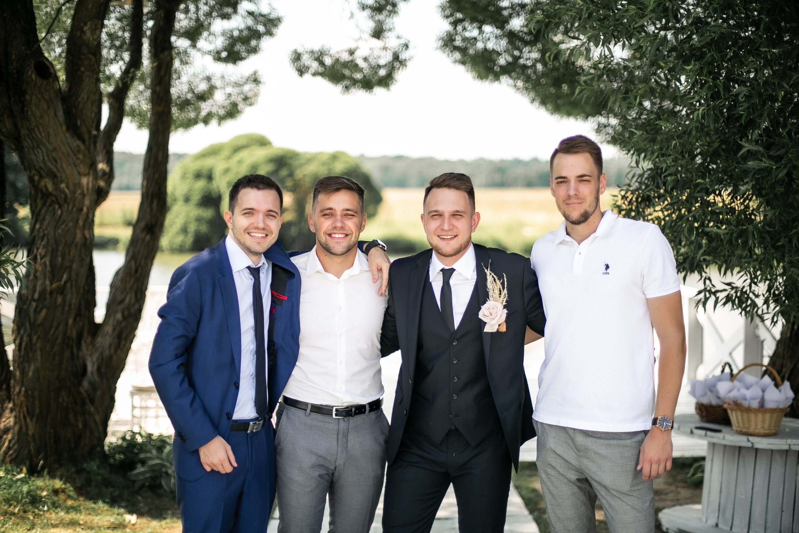 E & M. Photographer Vlad Boytsoff