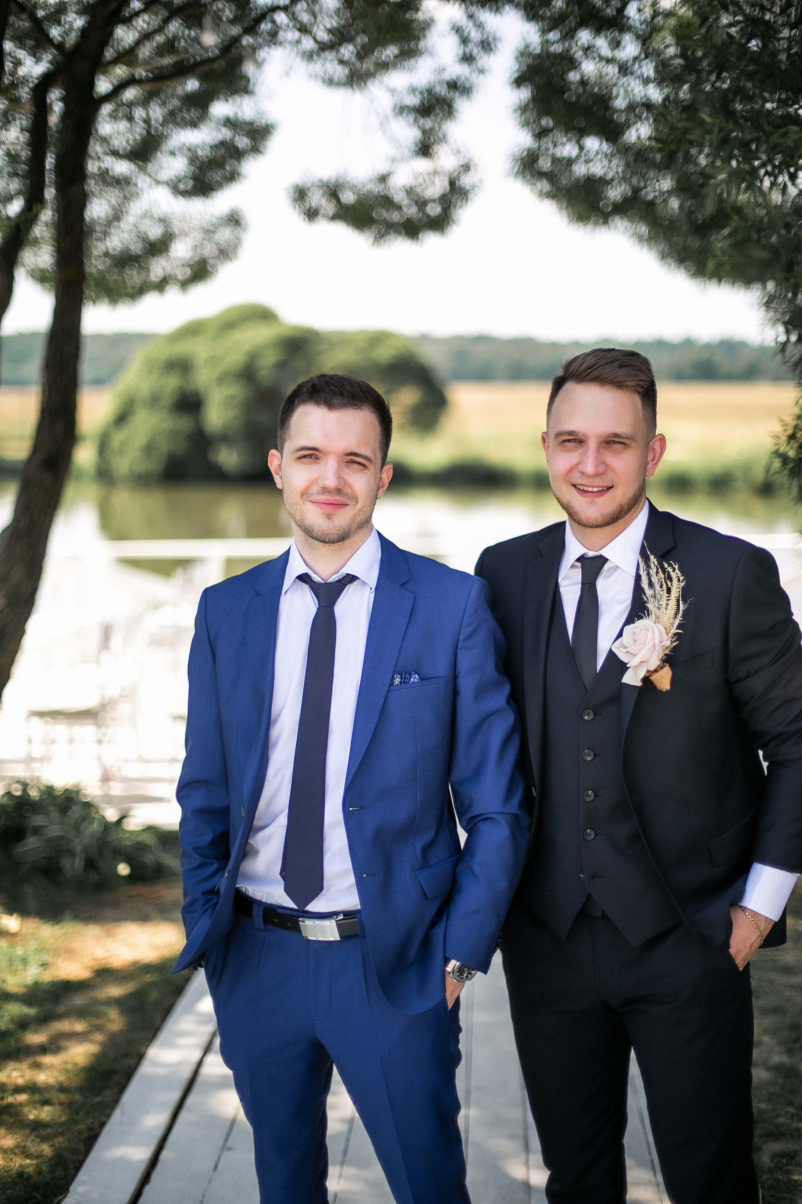 E & M. Photographer Vlad Boytsoff